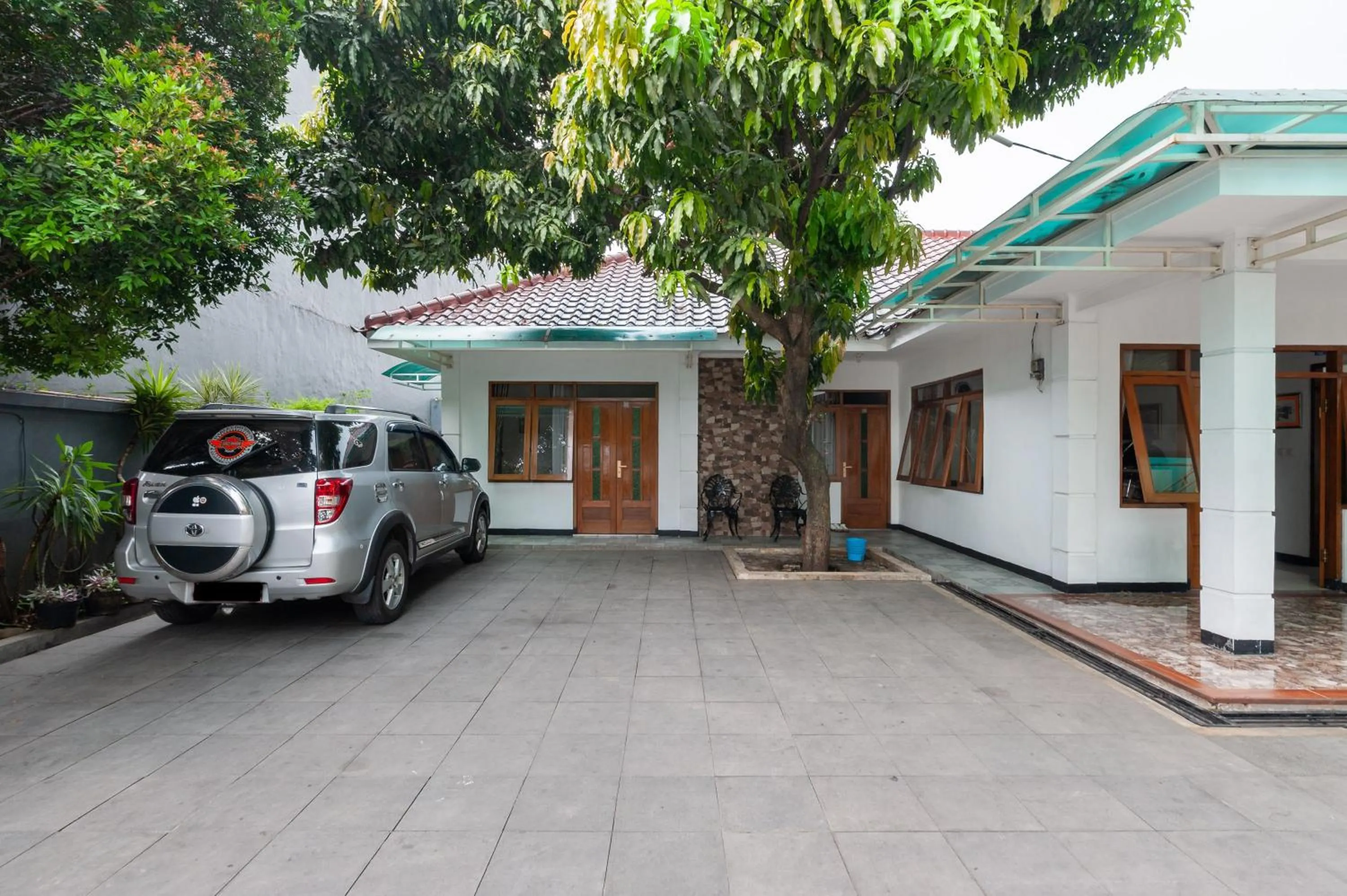 Property building in RedDoorz at Batutulis Bogor by House of M