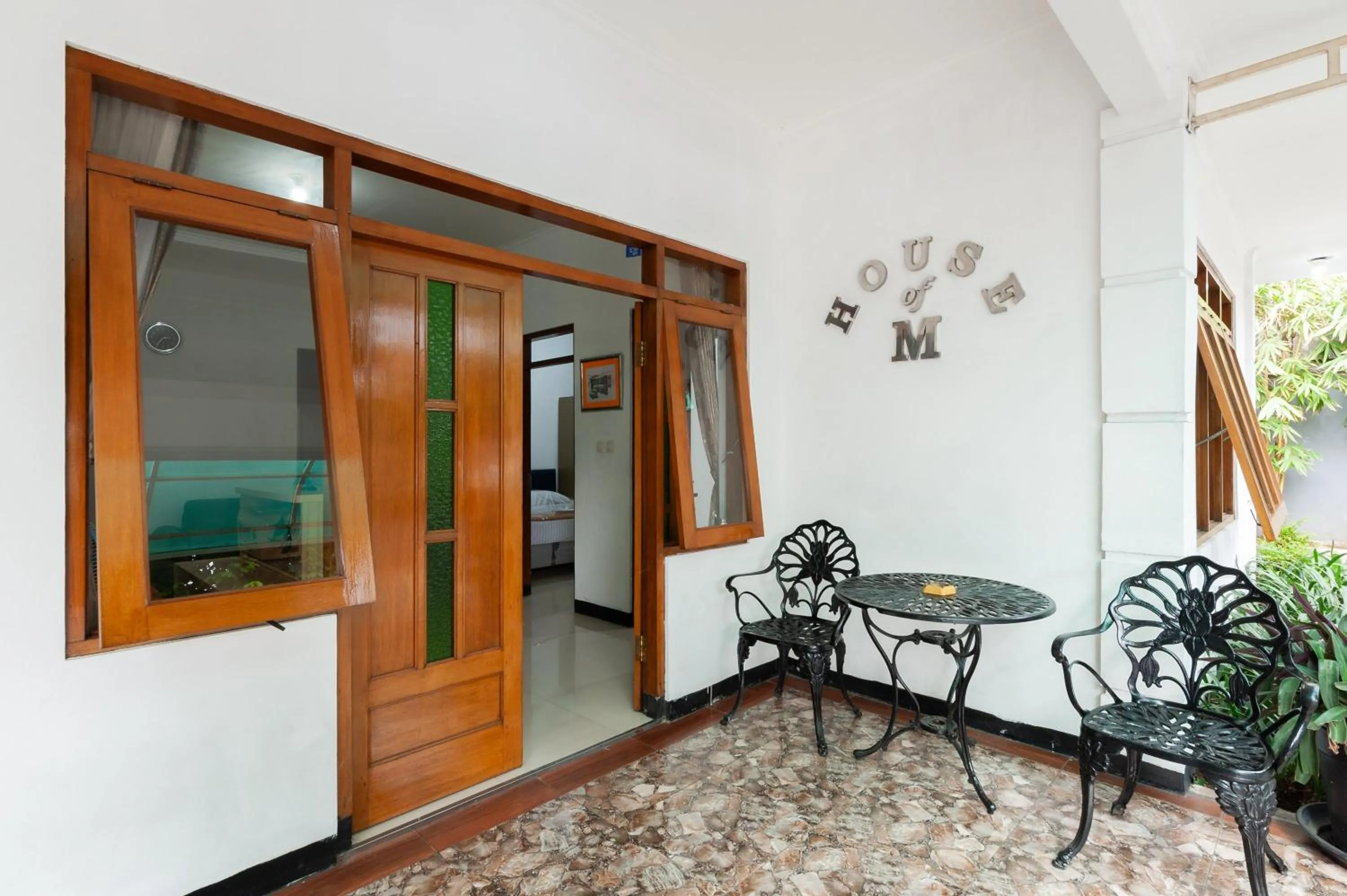 Property building in RedDoorz at Batutulis Bogor by House of M