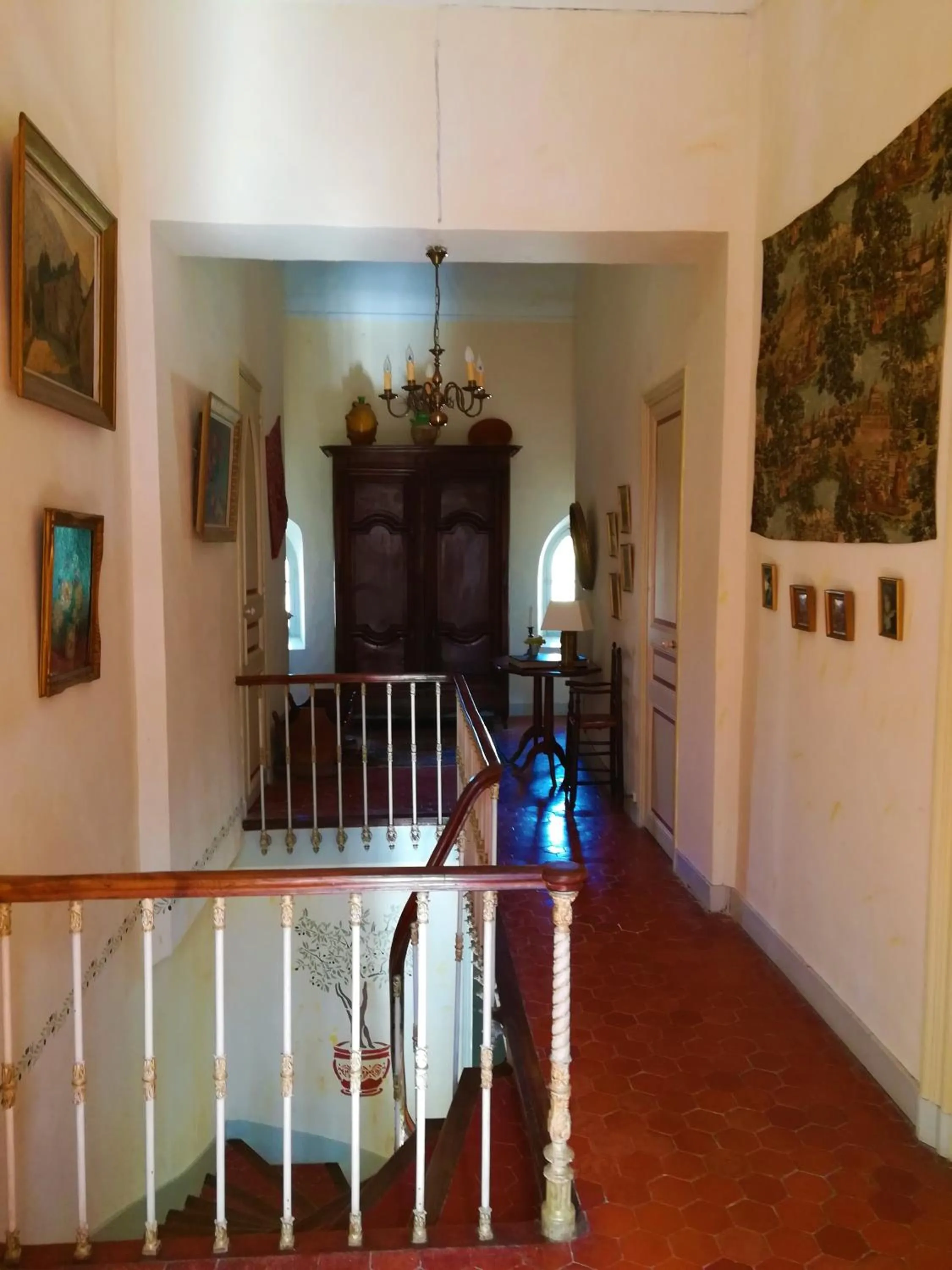 Area and facilities in Embarben Maison d'hôtes