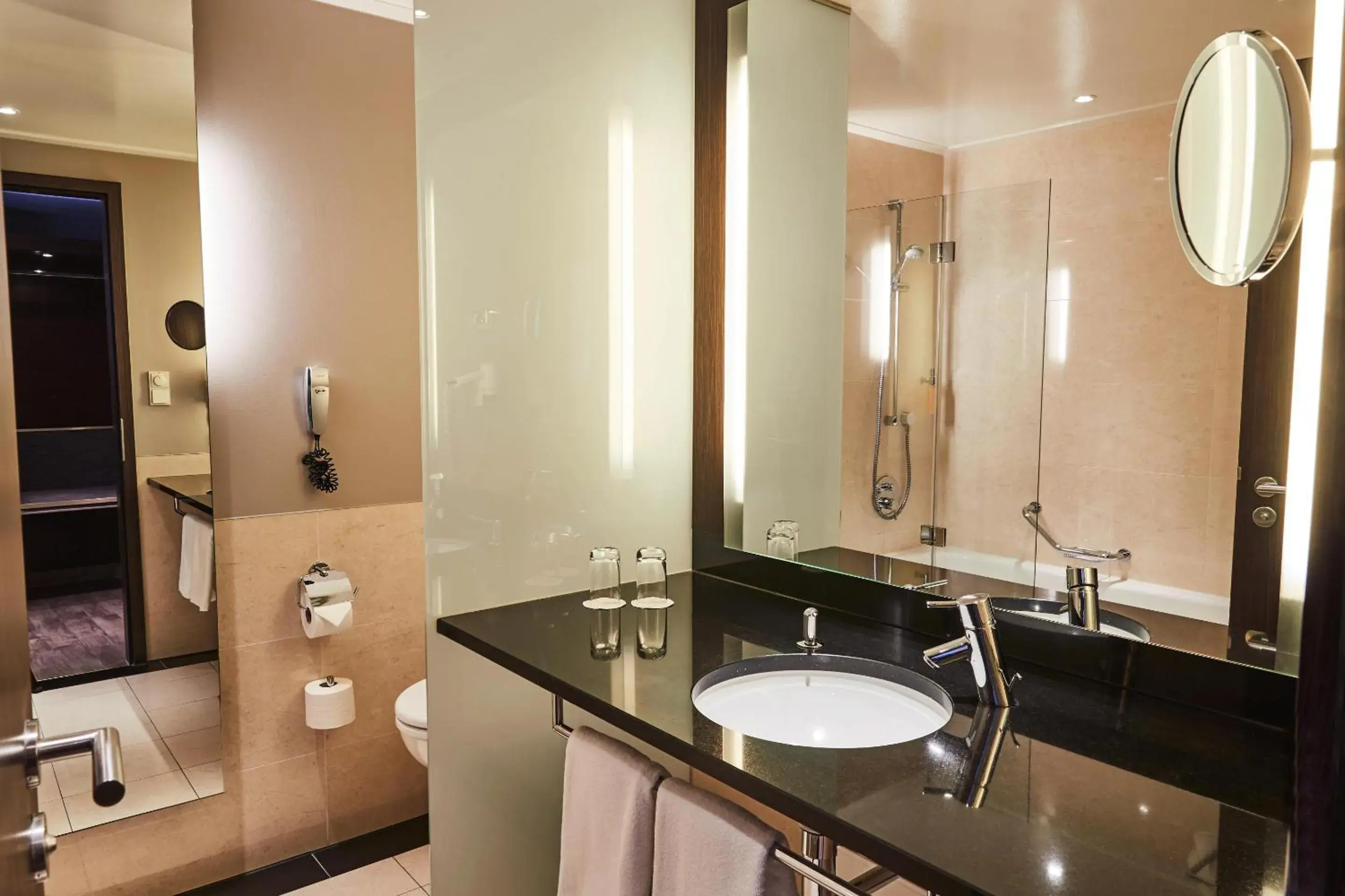 Bathroom in Steigenberger Hotel de Saxe Bathroom in Steigenberger Hotel de Saxe