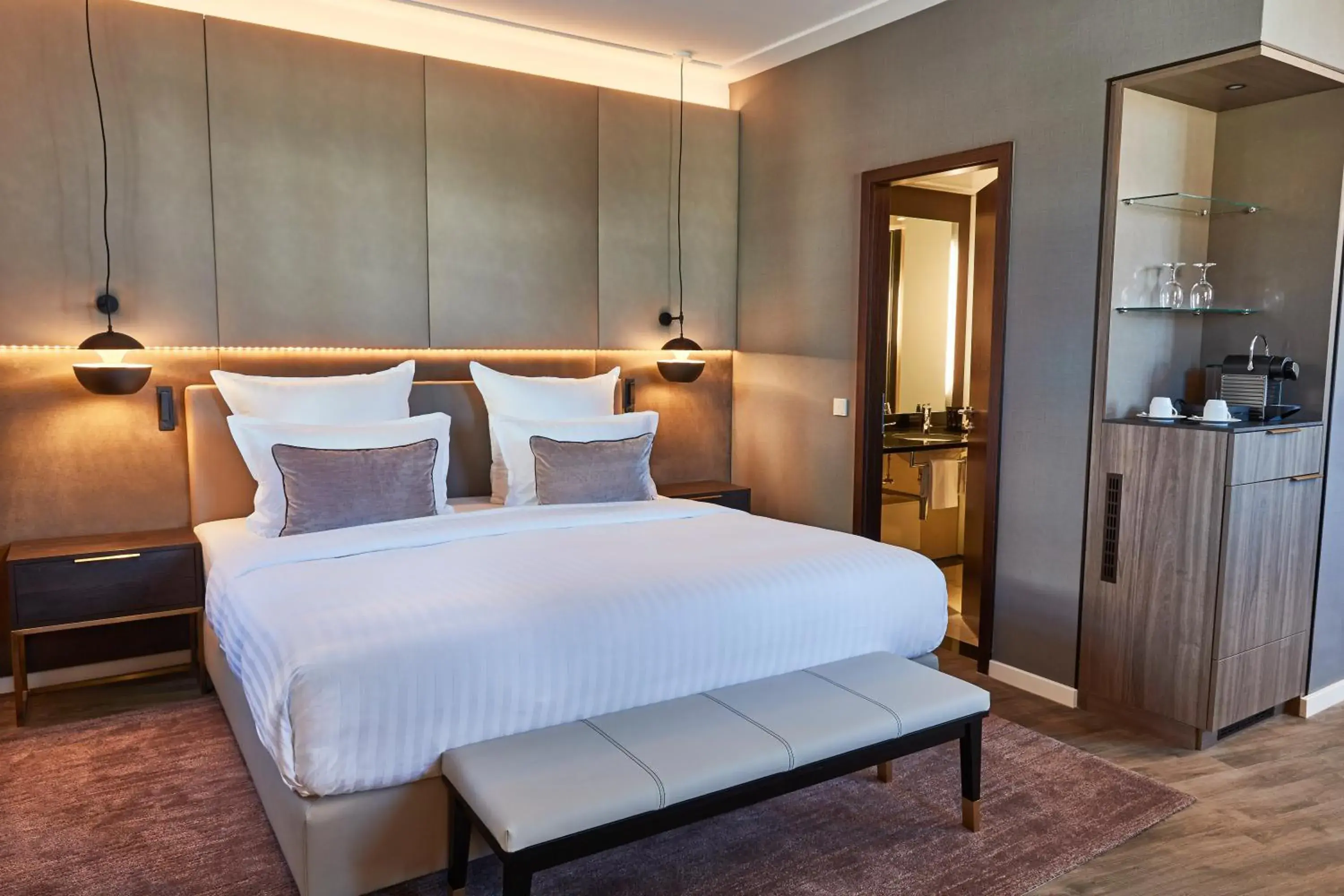 Junior Suite in Steigenberger Hotel de Saxe Junior Suite in Steigenberger Hotel de Saxe