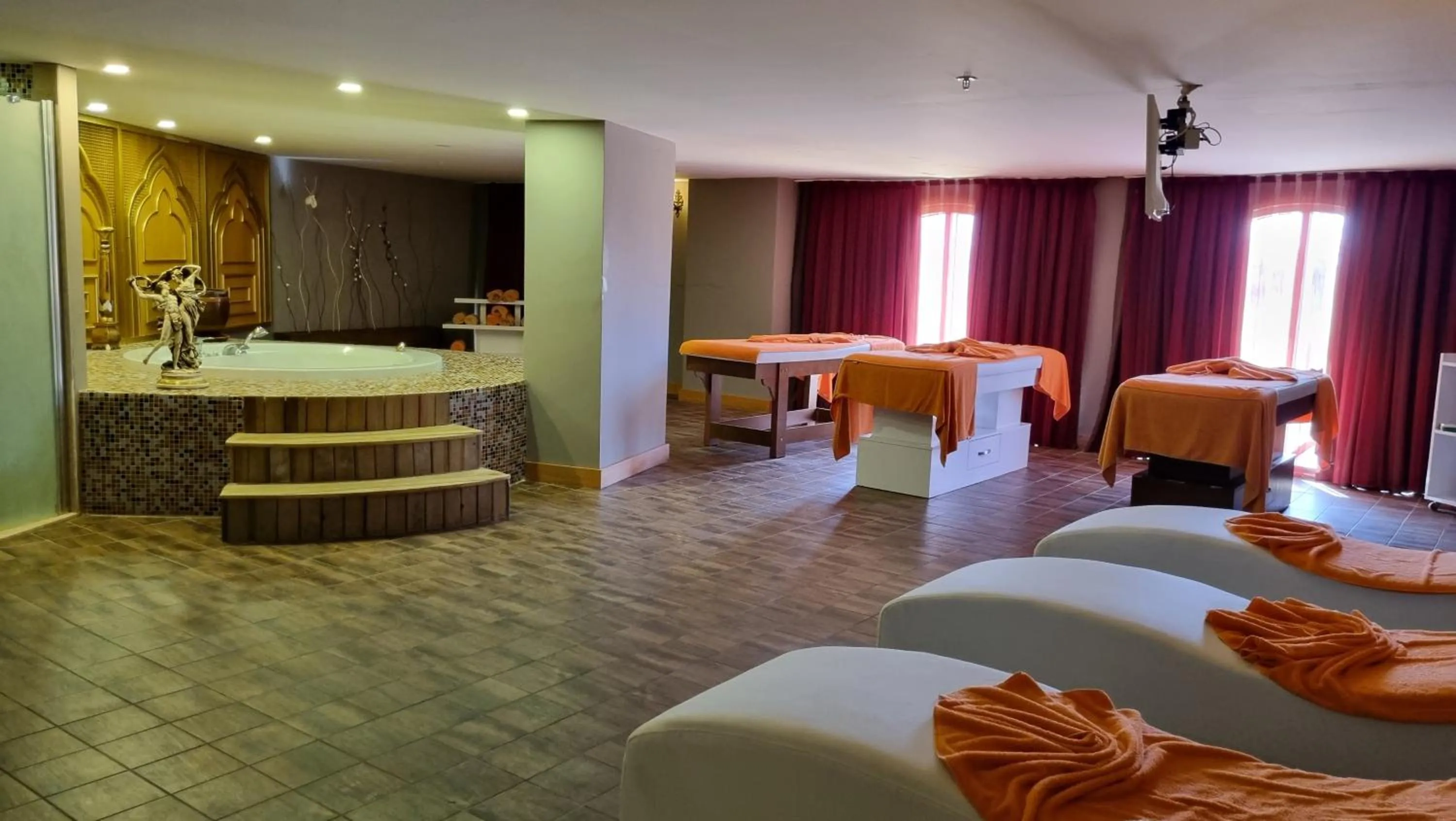 Activities in J'adore Deluxe Hotel & Spa Ultra All Inclusive