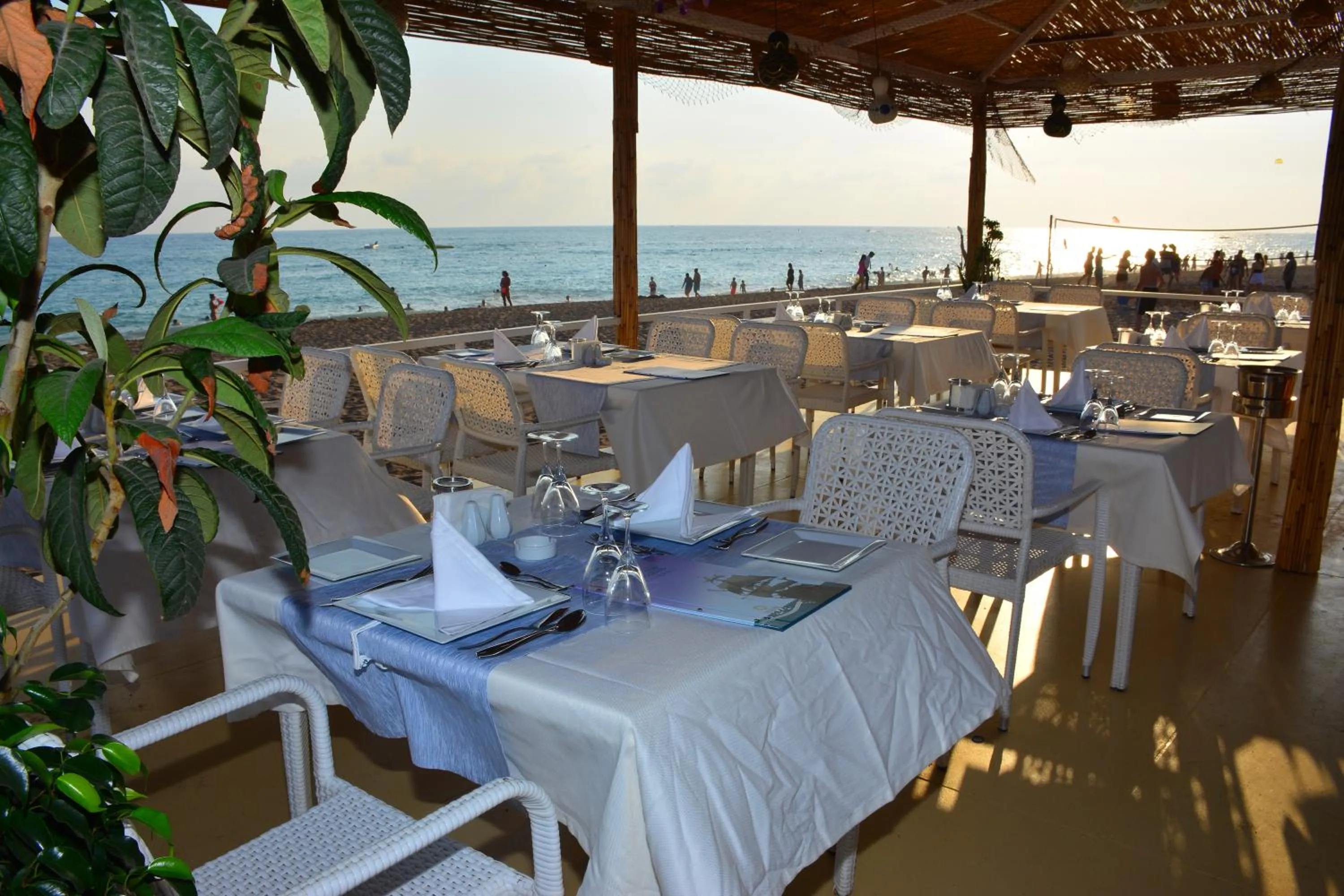 Restaurant/places to eat in J'adore Deluxe Hotel & Spa Ultra All Inclusive