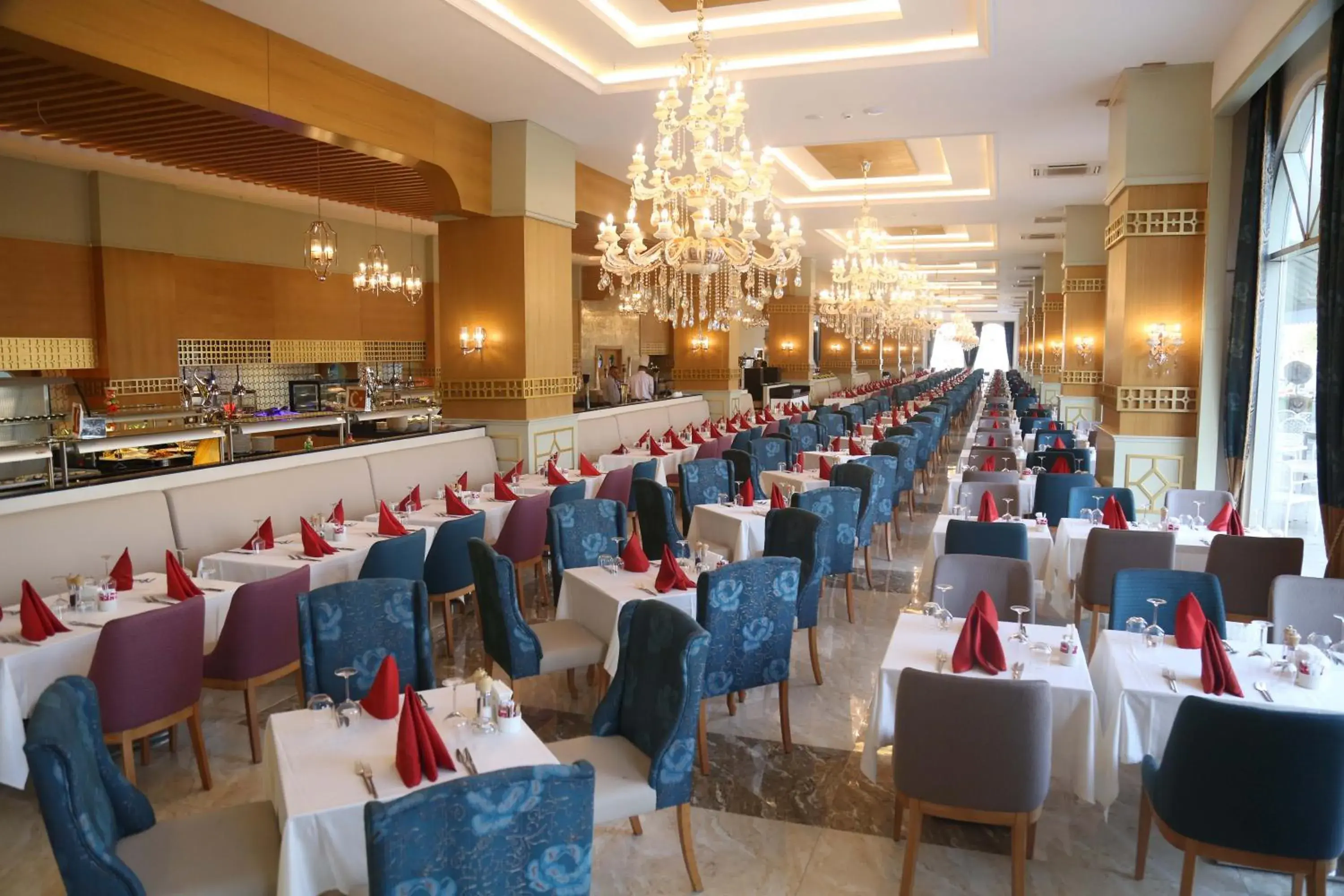 Restaurant/places to eat in J'adore Deluxe Hotel & Spa Ultra All Inclusive Restaurant/places to eat in J'adore Deluxe Hotel & Spa Ultra All Inclusive