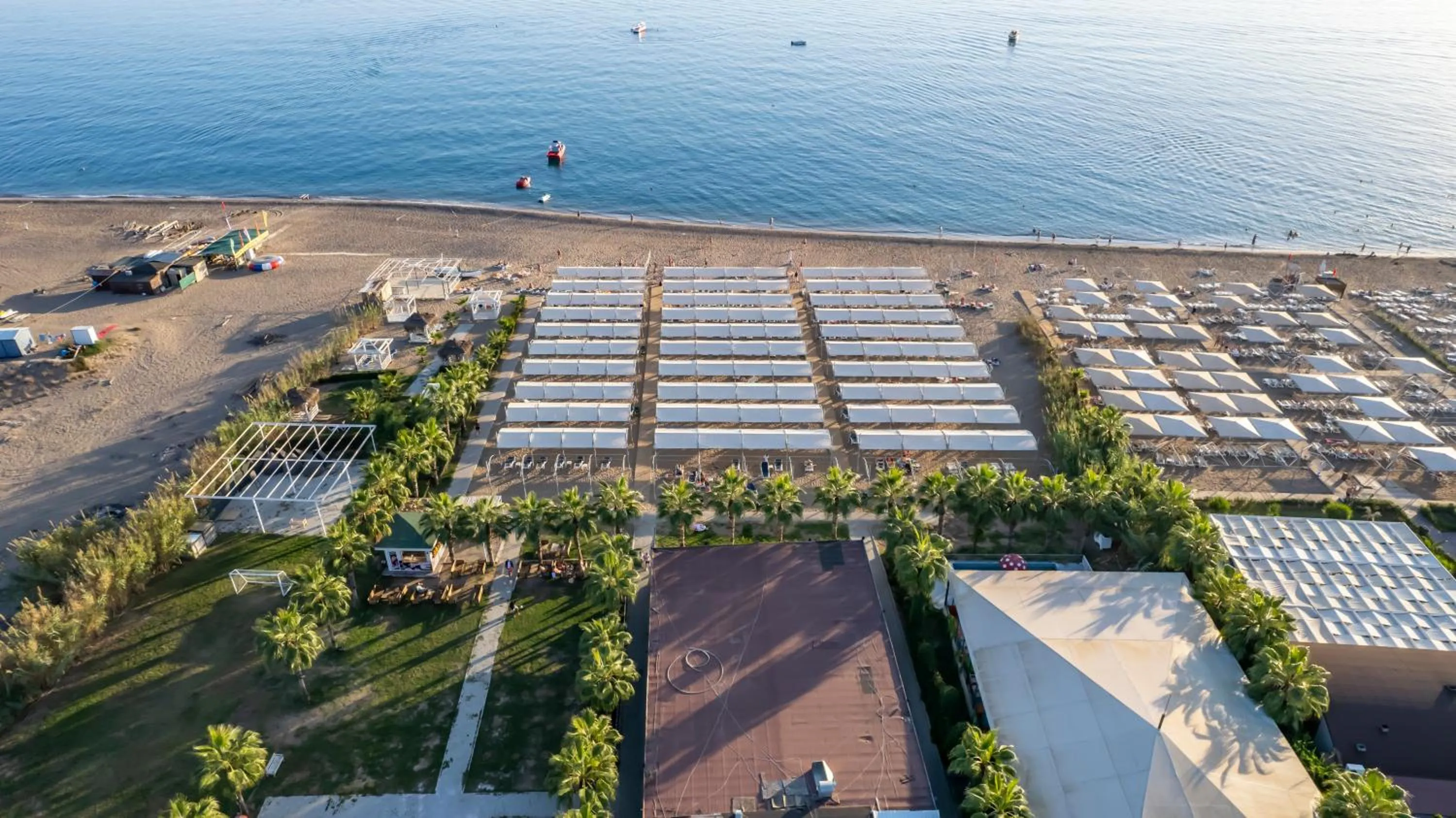 Patio in J'adore Deluxe Hotel & Spa Ultra All Inclusive