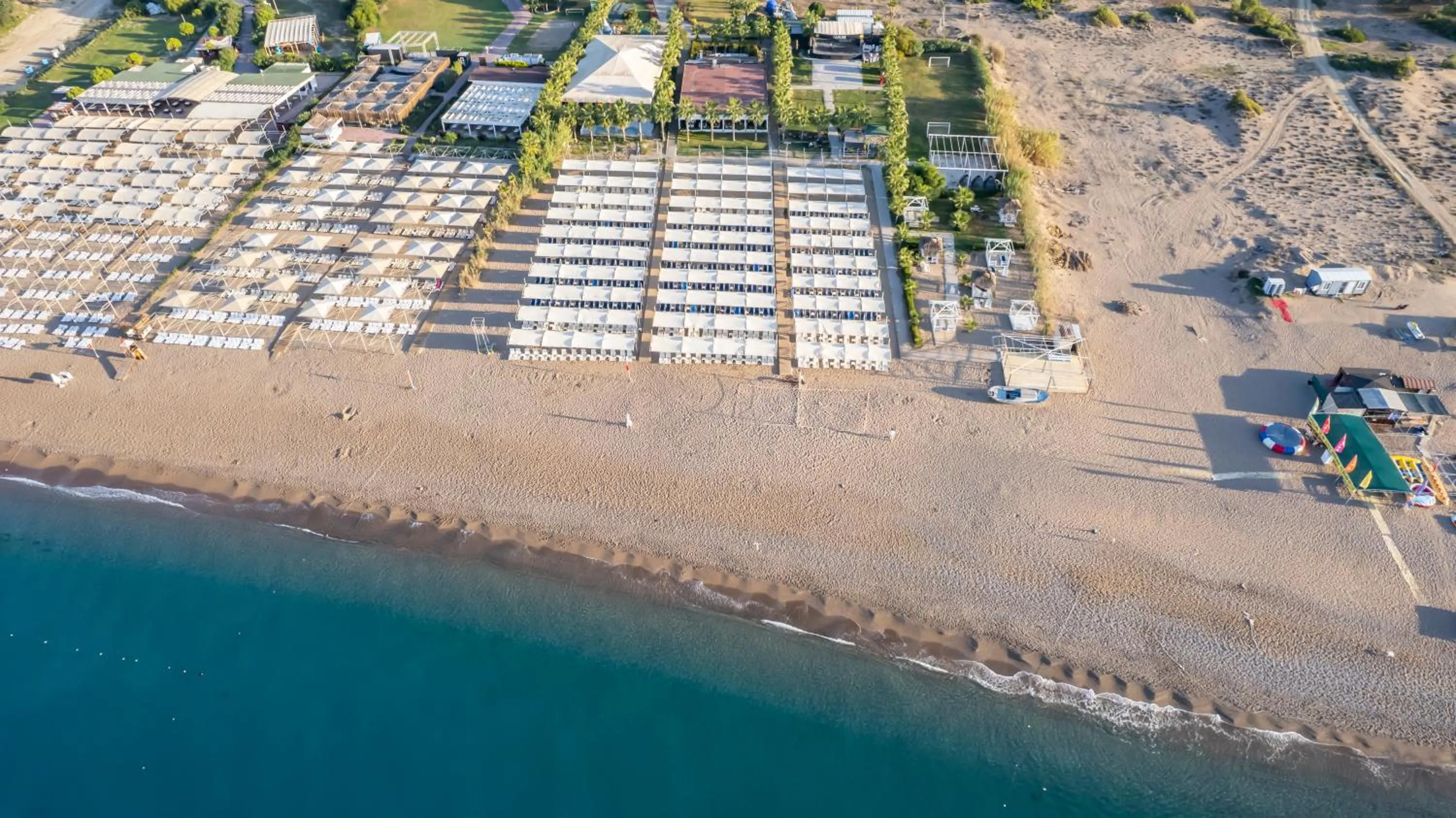 Restaurant/places to eat in J'adore Deluxe Hotel & Spa Ultra All Inclusive