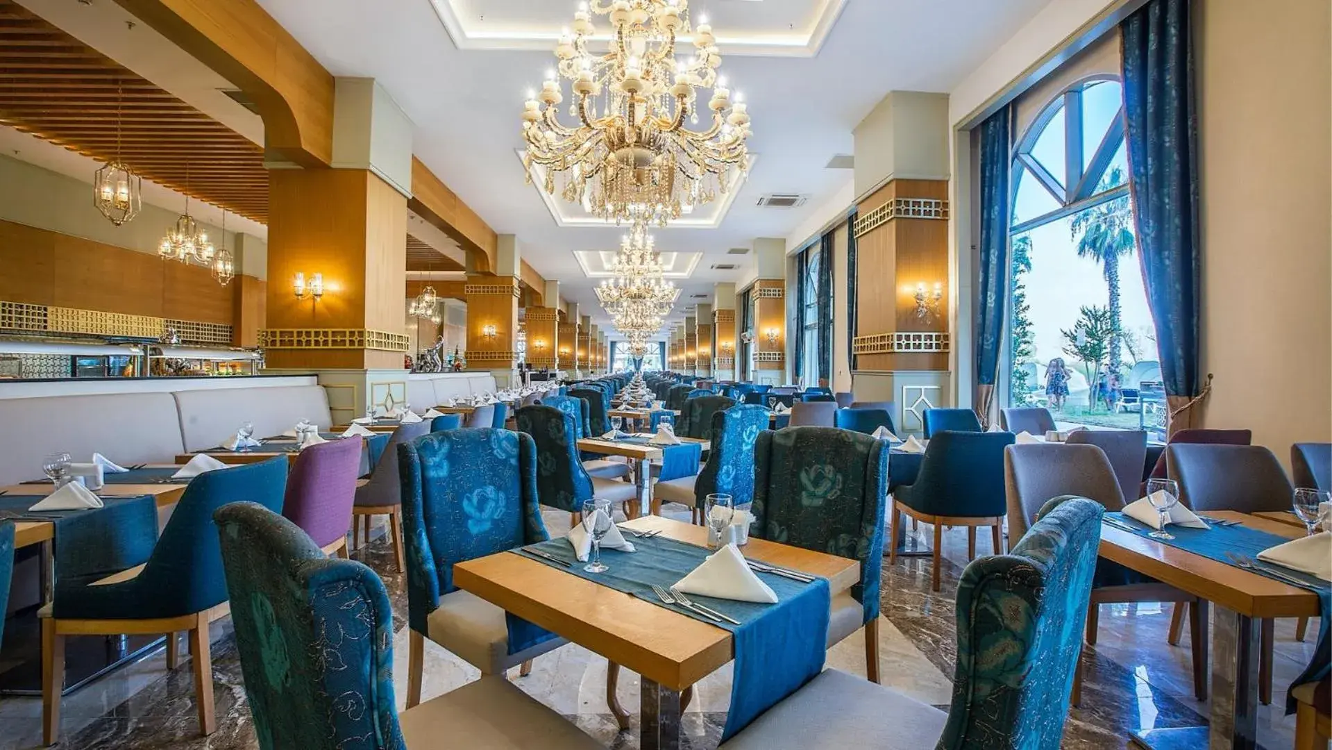 Restaurant/places to eat in J'adore Deluxe Hotel & Spa Ultra All Inclusive Restaurant/places to eat in J'adore Deluxe Hotel & Spa Ultra All Inclusive