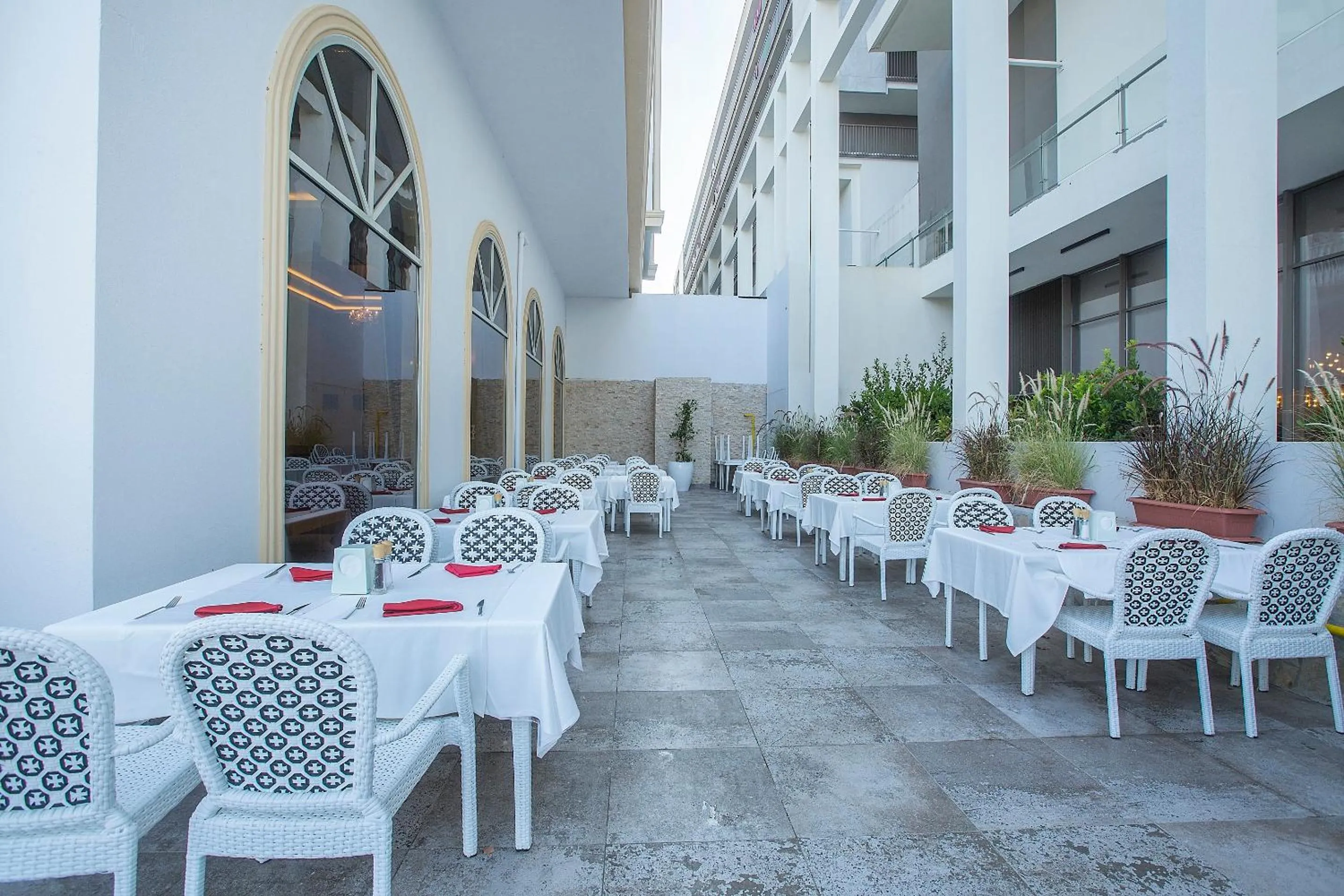 Patio in J'adore Deluxe Hotel & Spa Ultra All Inclusive