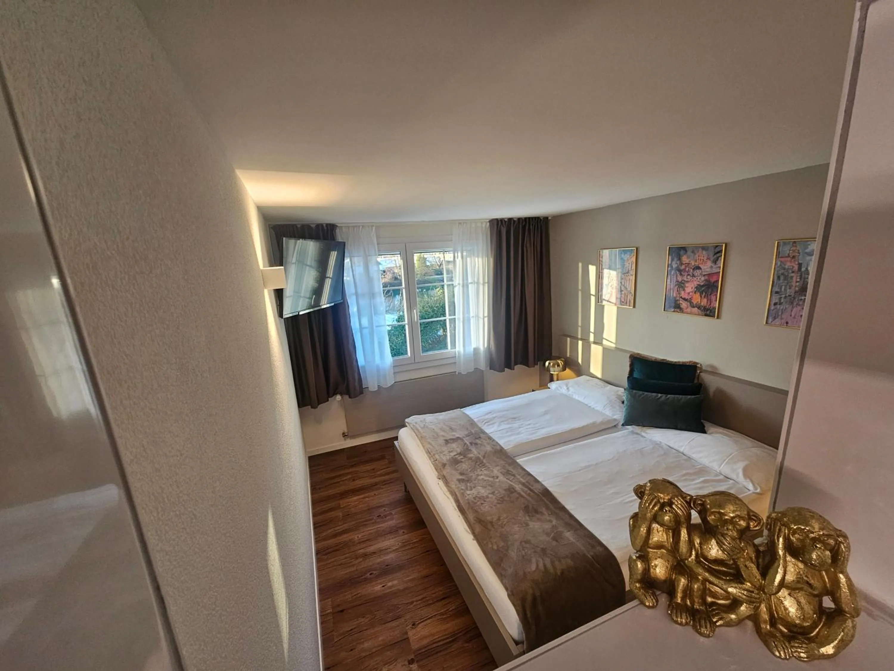 Bed in Apart-Hôtel Pont-de-Thielle