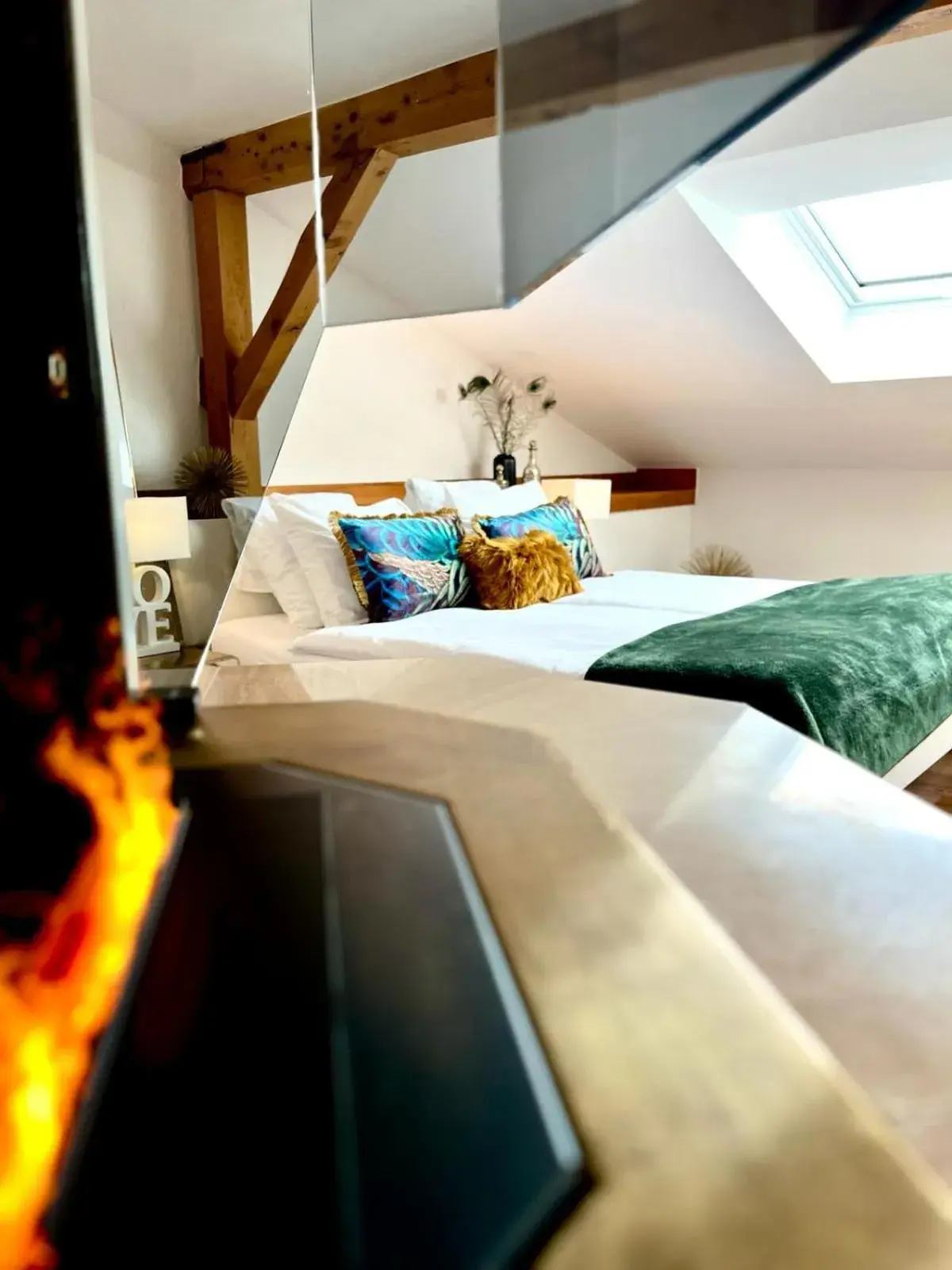 Superior Double Room - single occupancy in Apart-Hôtel Pont-de-Thielle Superior Double Room - single occupancy in Apart-Hôtel Pont-de-Thielle