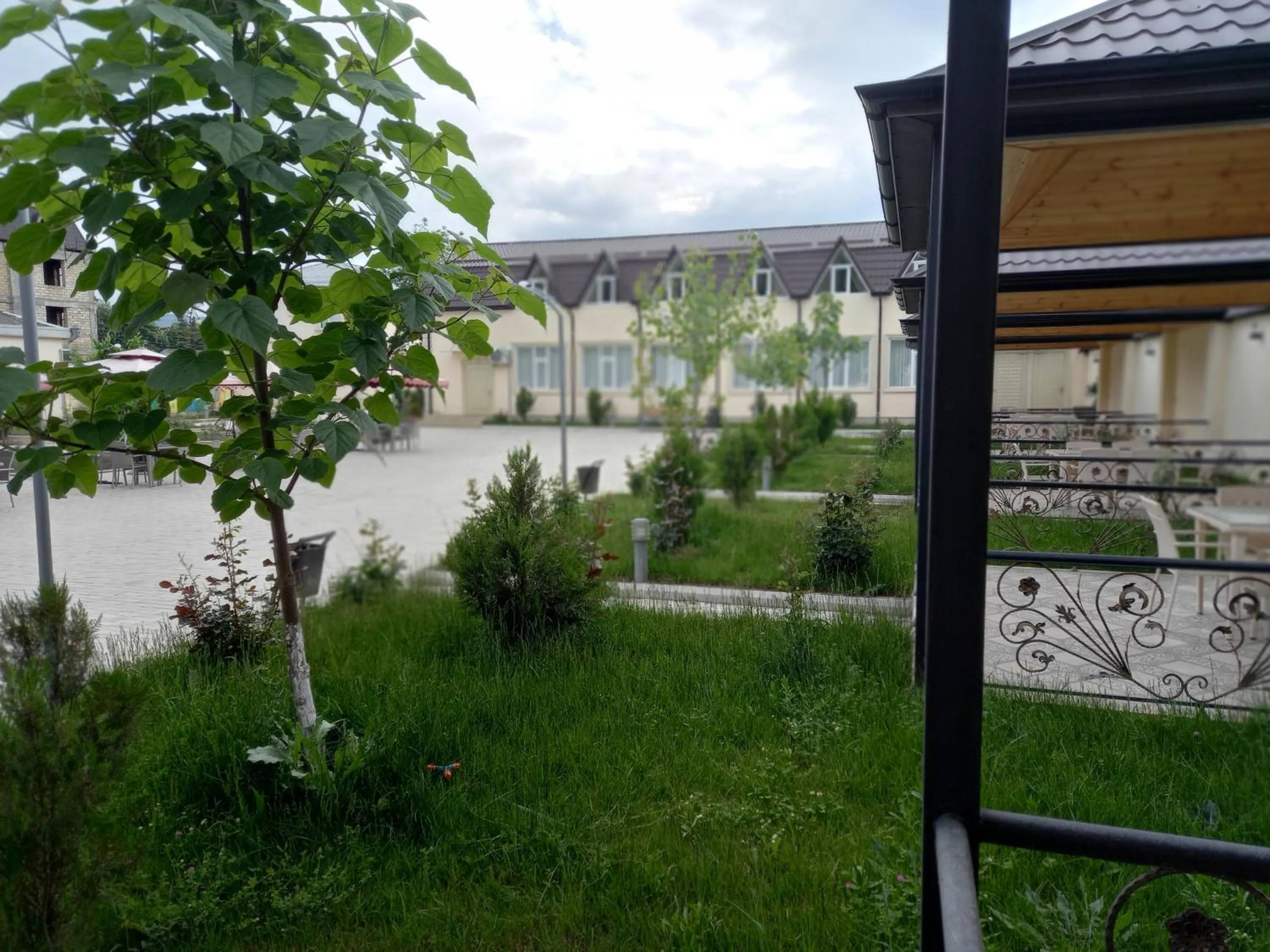 Garden in Gold Hotel Quba