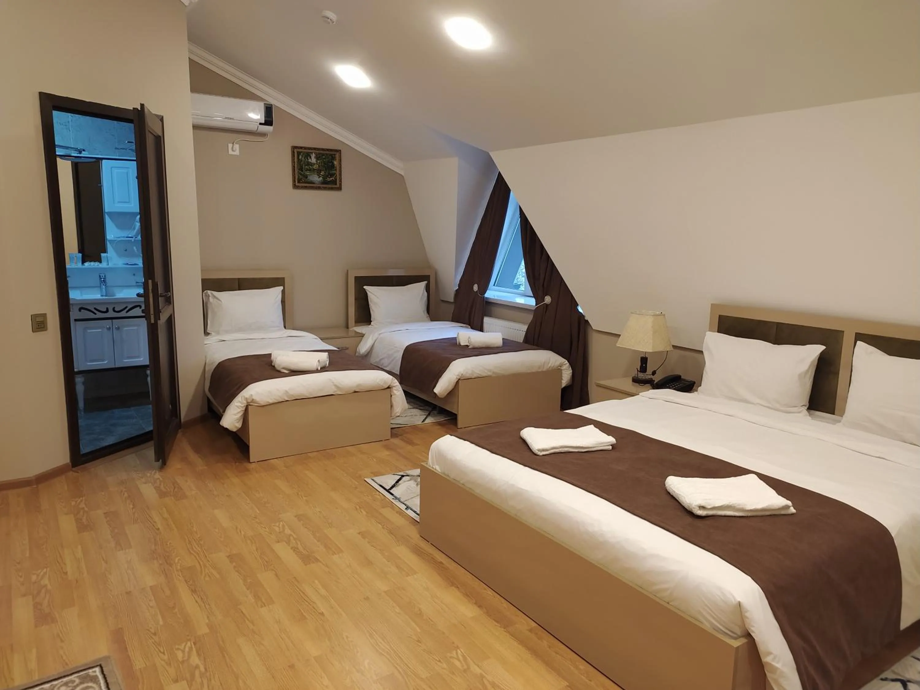 Bed in Gold Hotel Quba