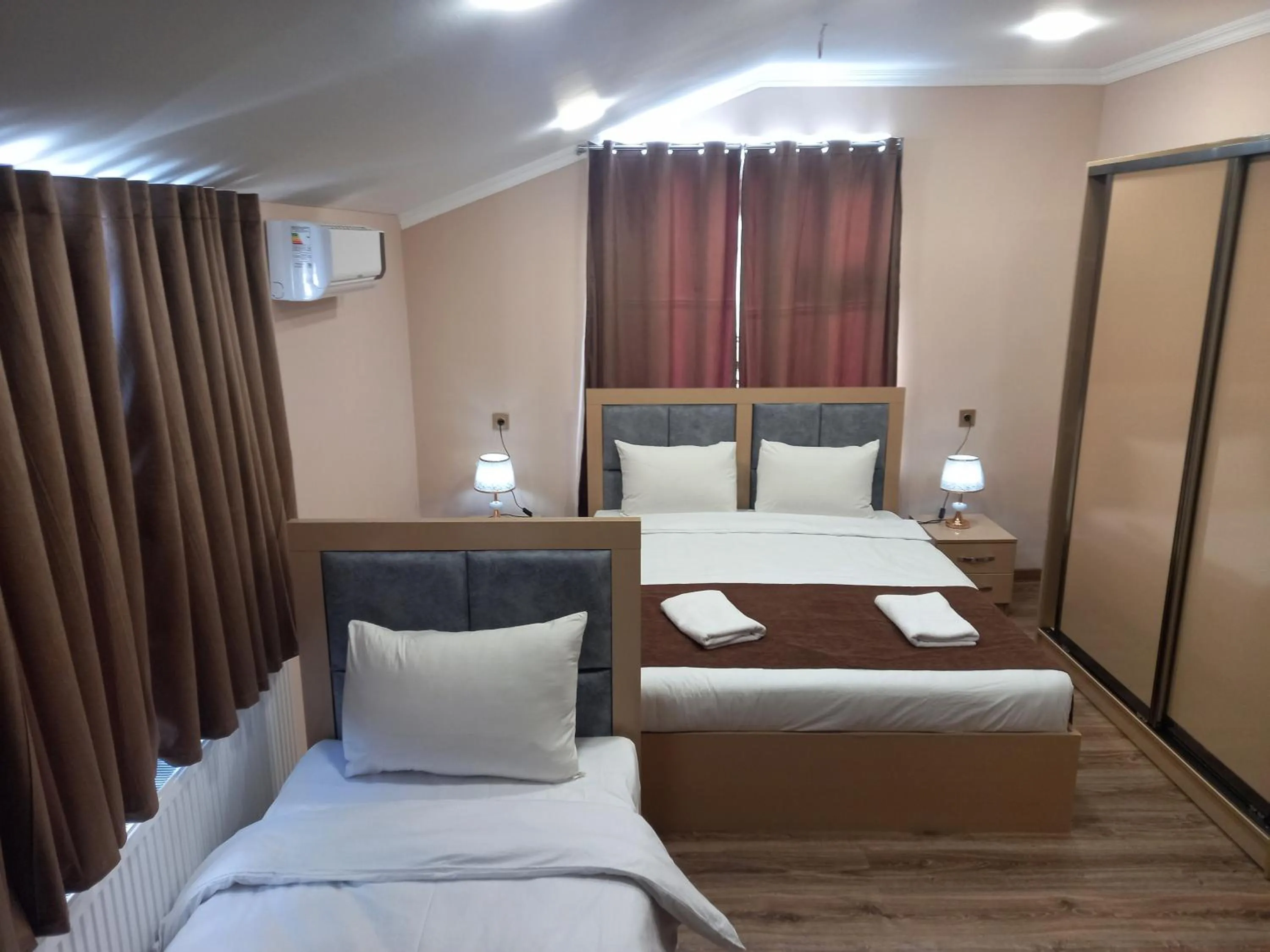 Bed in Gold Hotel Quba