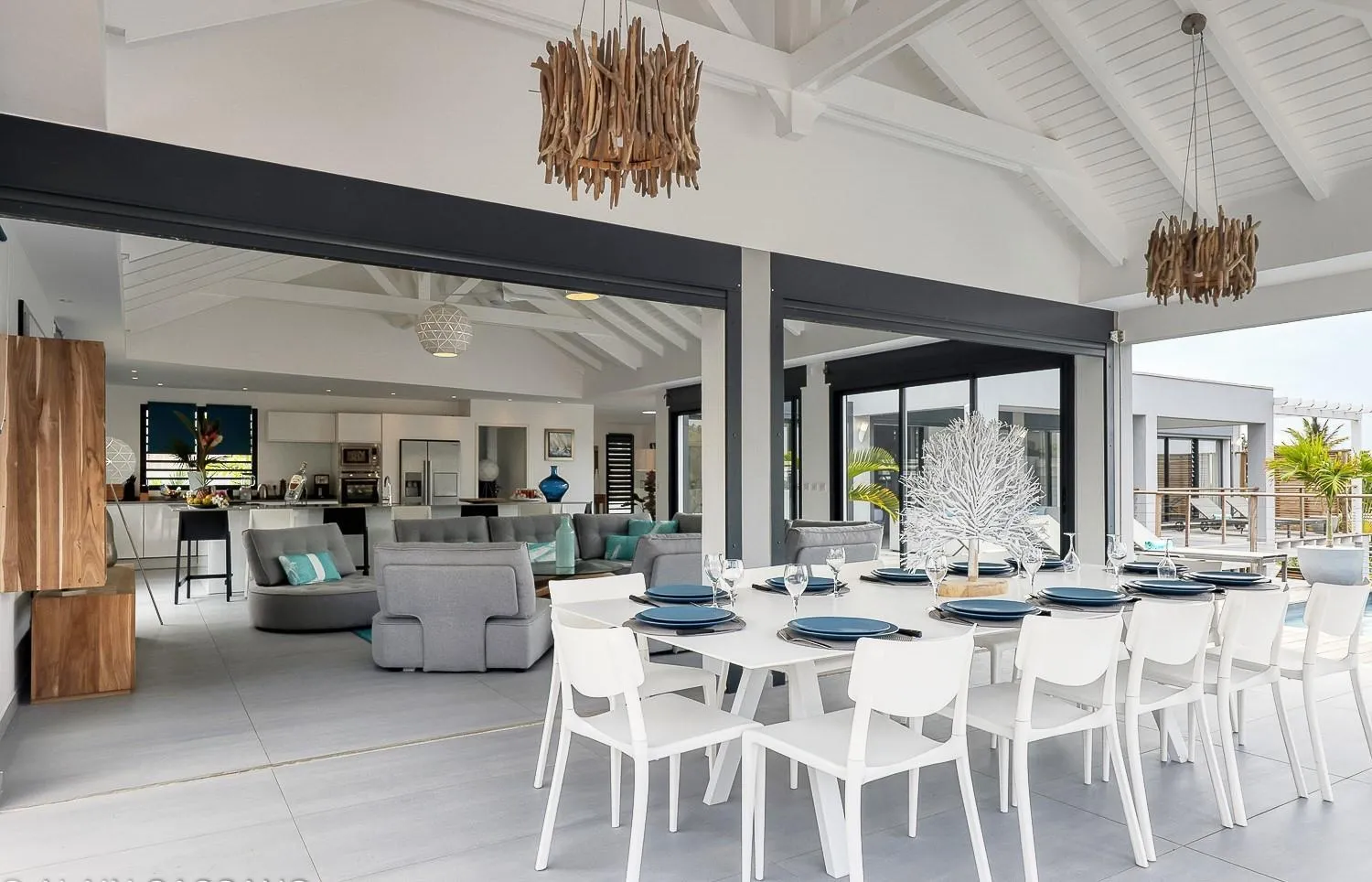 Balcony/Terrace in Villa Azurela