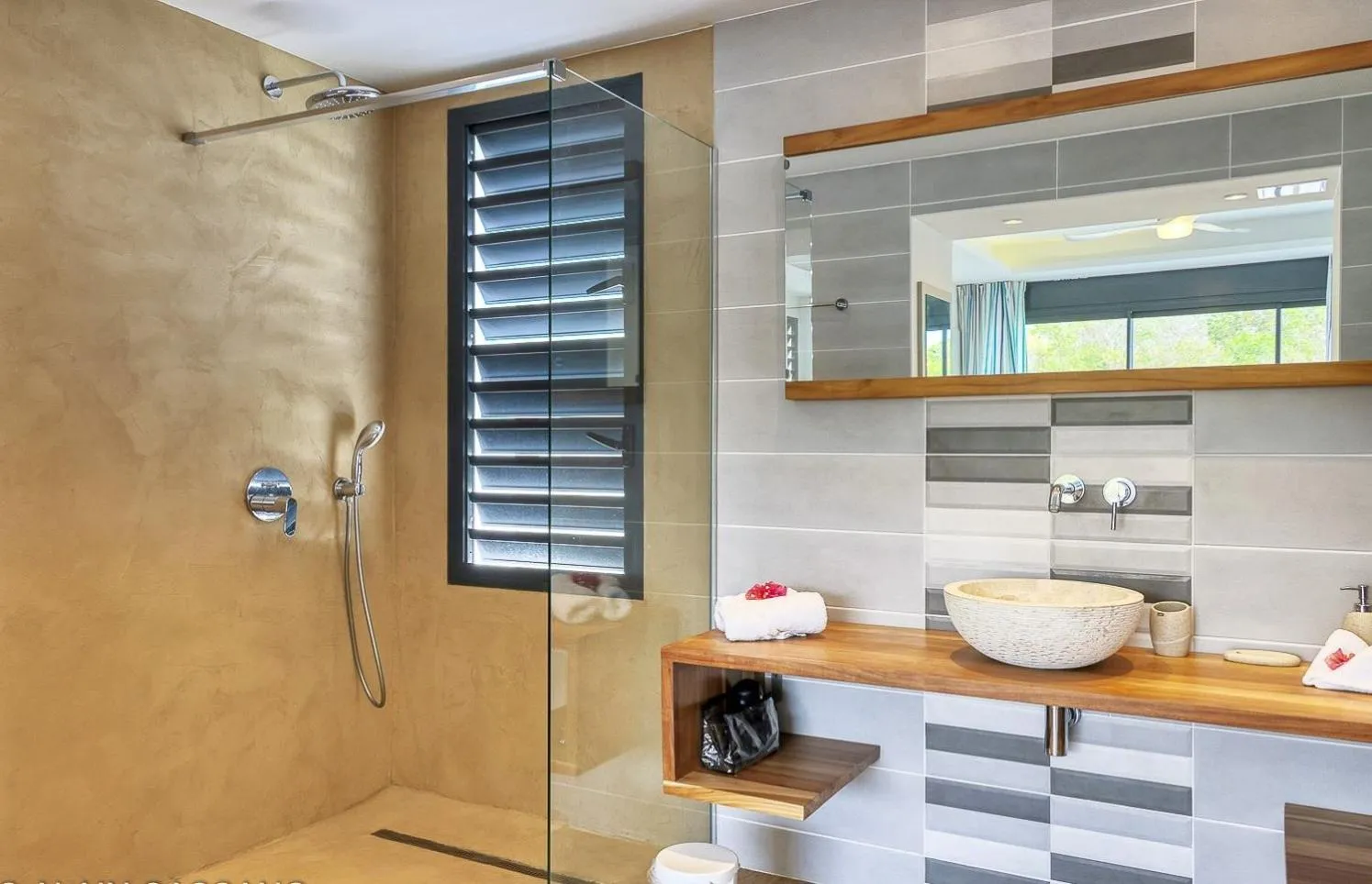 Bathroom in Villa Azurela