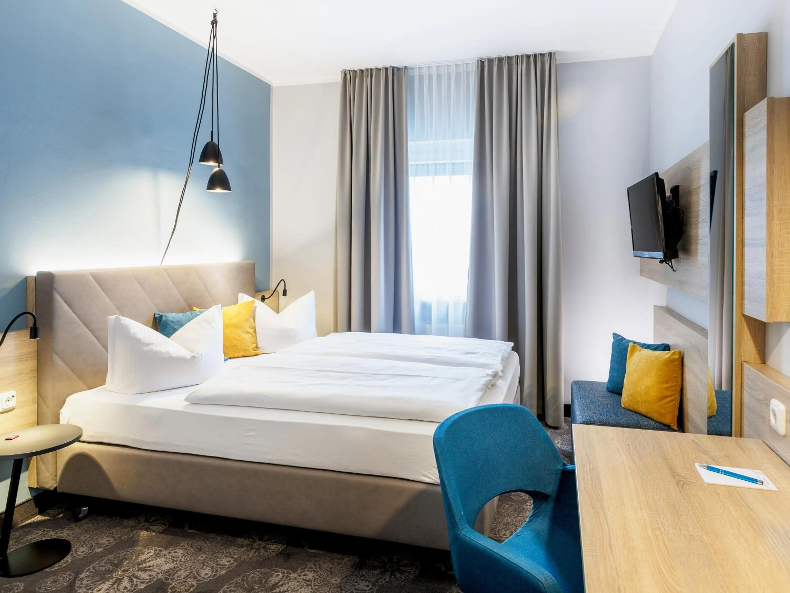 Photo of the whole room, Bed in Hotel Purucker