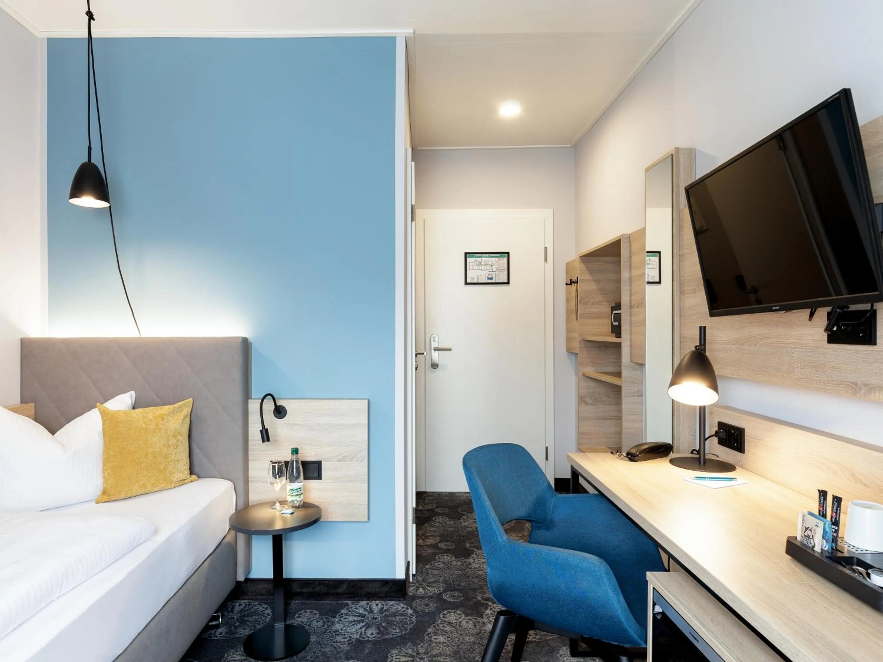 Photo of the whole room, Bed in Hotel Purucker