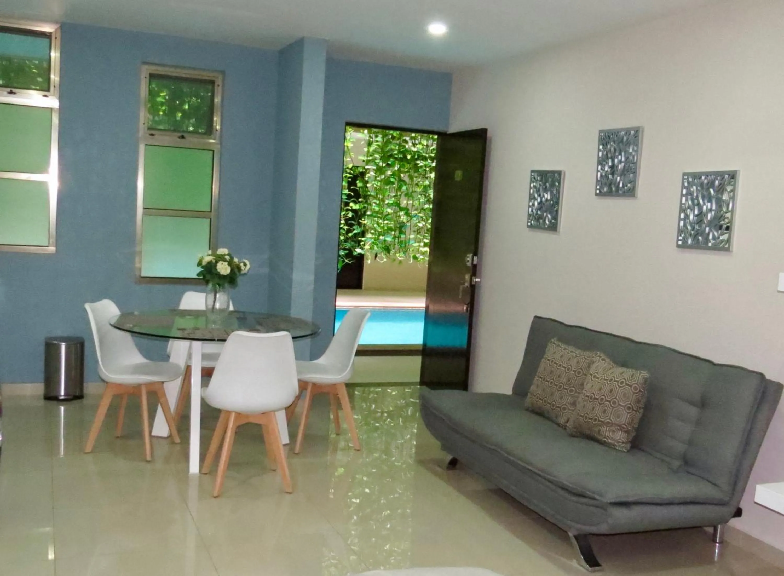 Seating area in PALMARENA by Nah Hotels