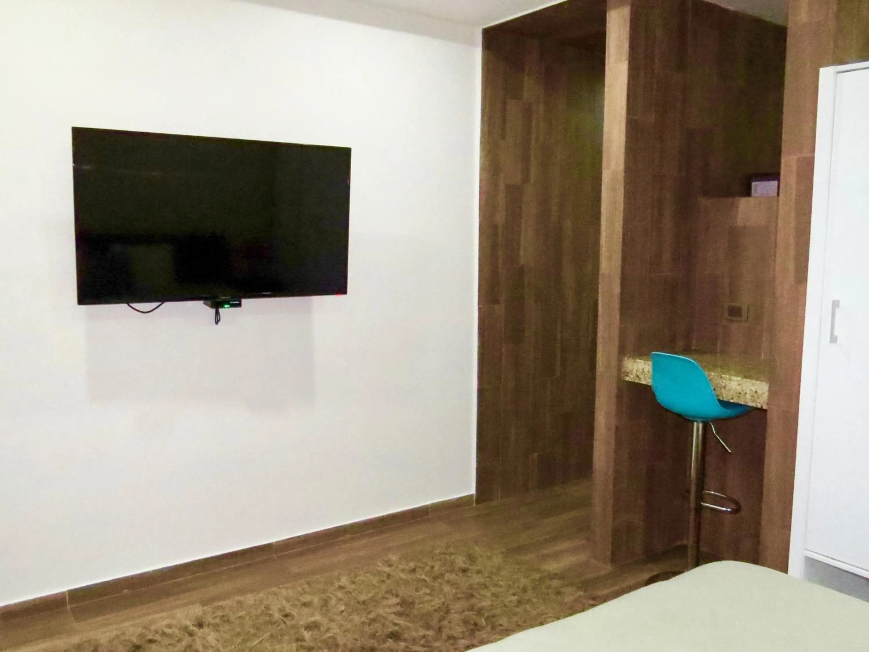 TV and multimedia in PALMARENA by Nah Hotels