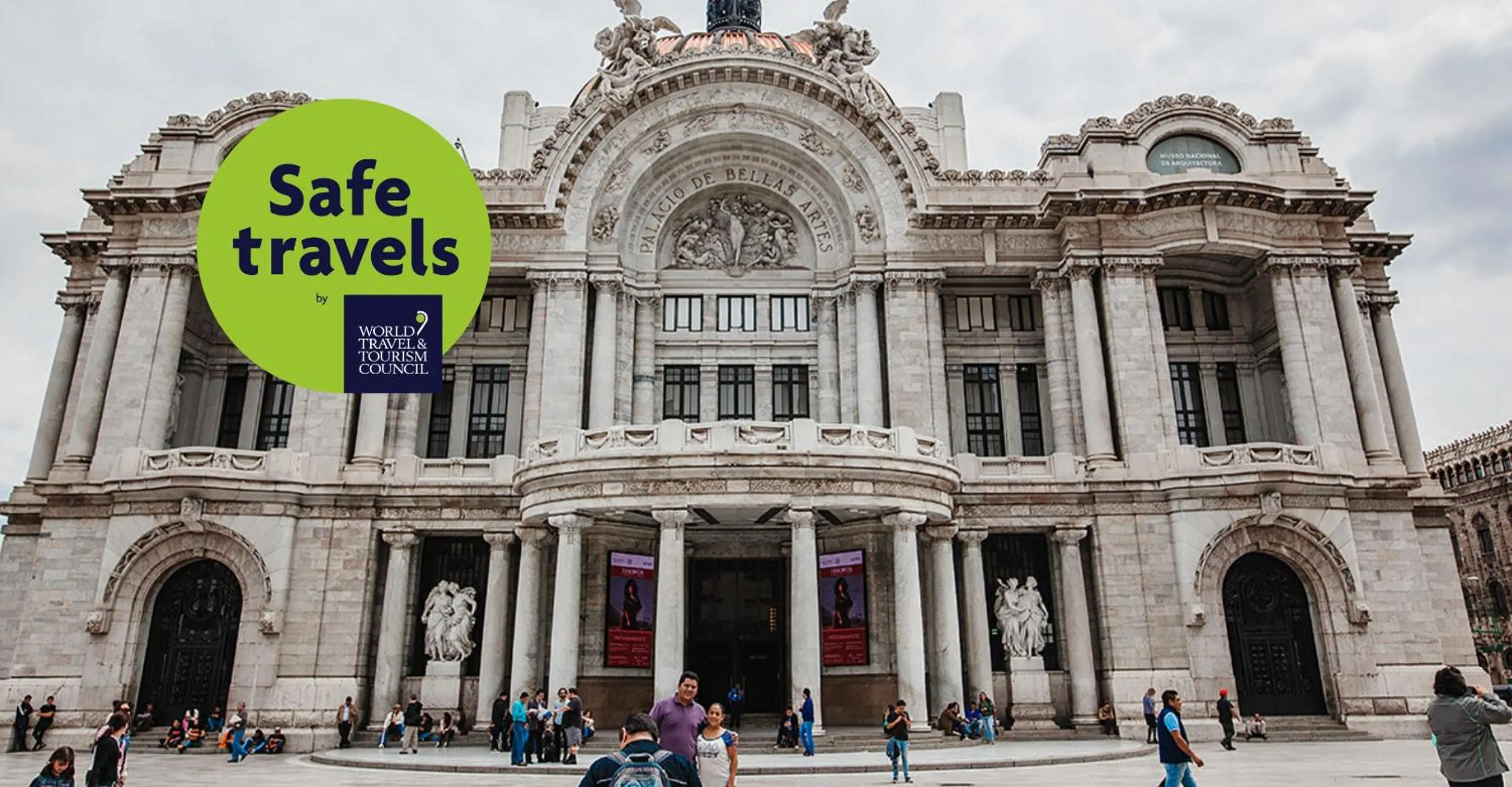 Entertainment in Hotel MX más centro CDMX, Trademark Collection by Wyndham