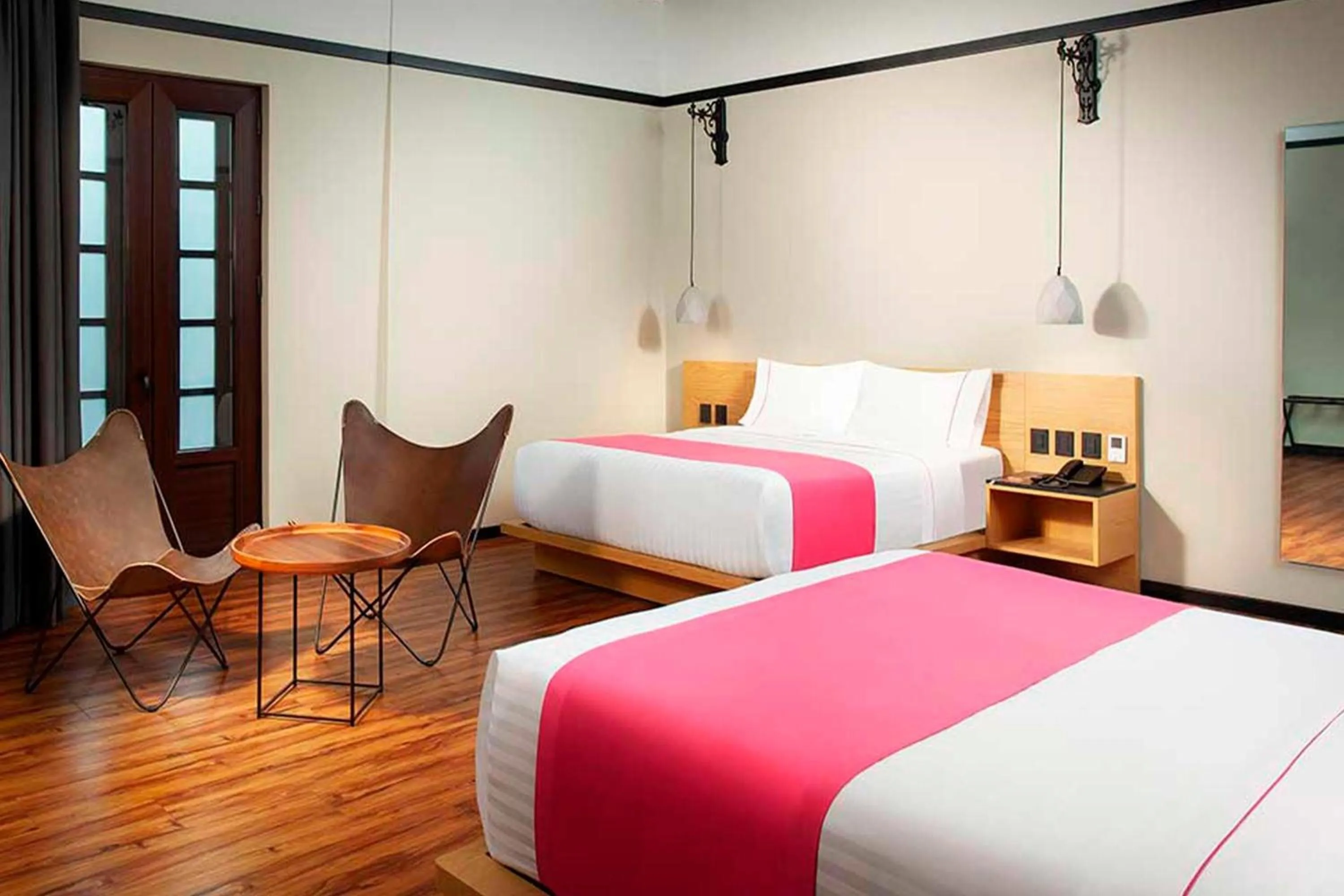 Photo of the whole room, Bed in Hotel MX más centro CDMX, Trademark Collection by Wyndham