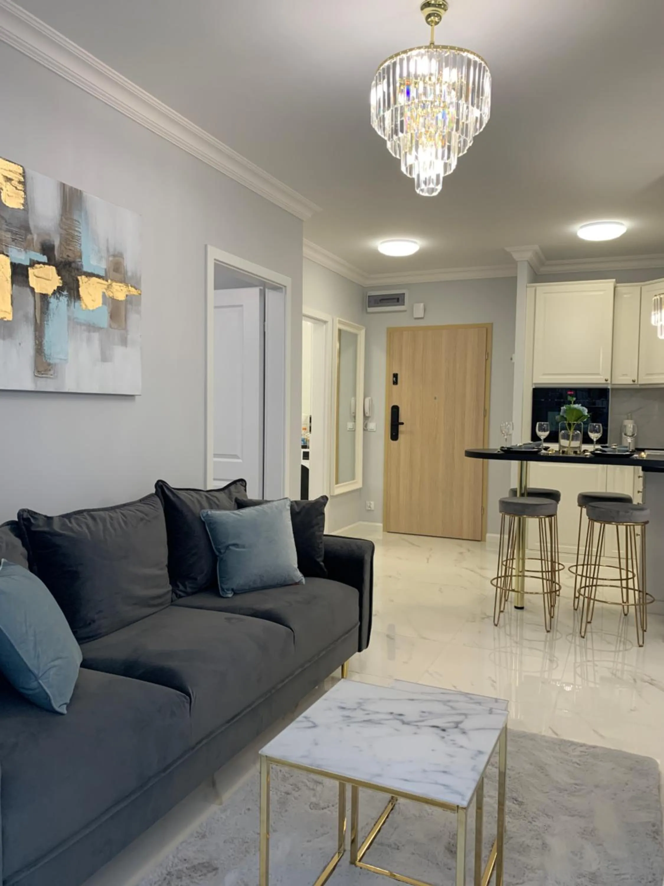Seating area in Hamptons Apartment