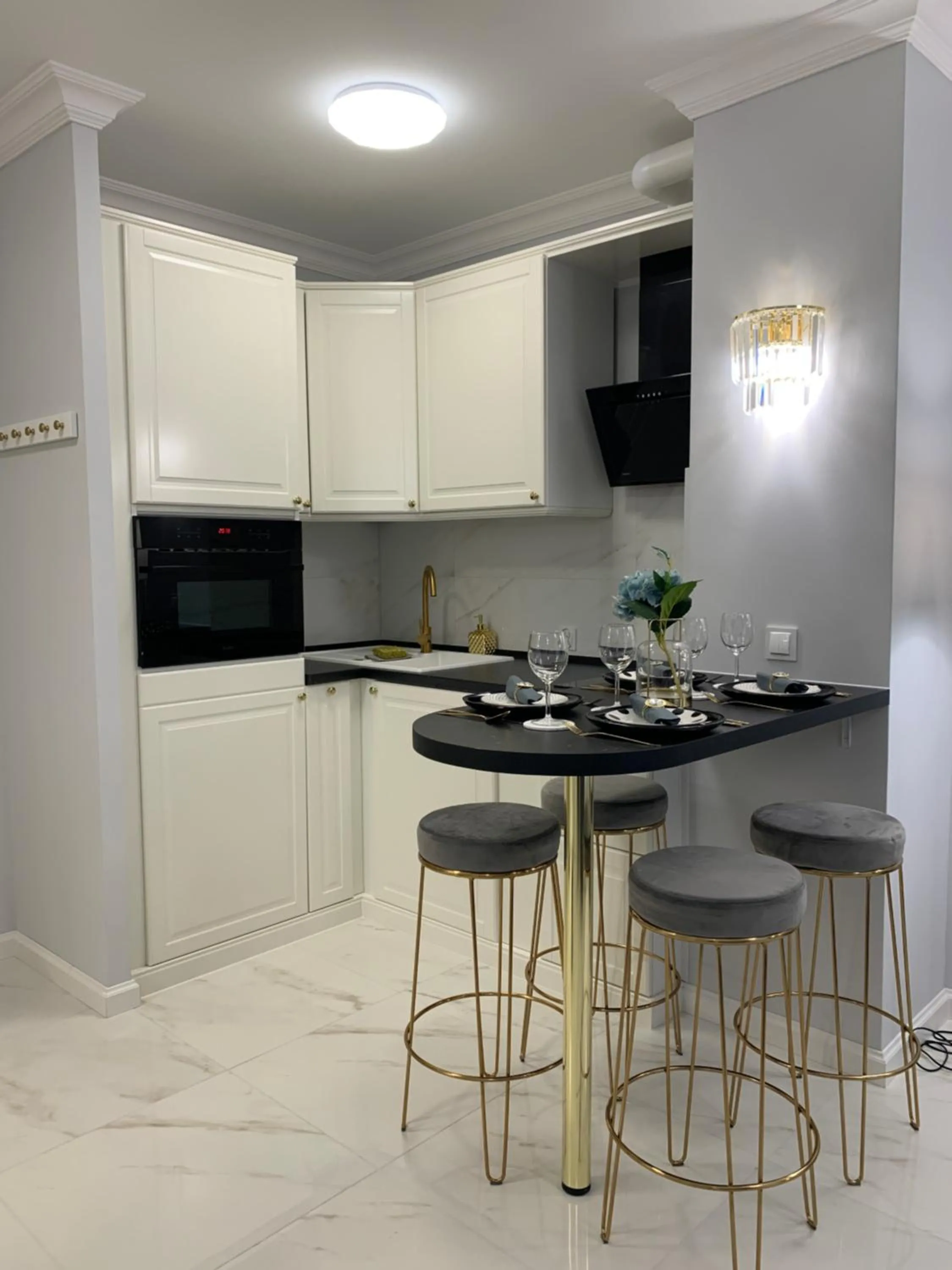 Kitchen or kitchenette in Hamptons Apartment