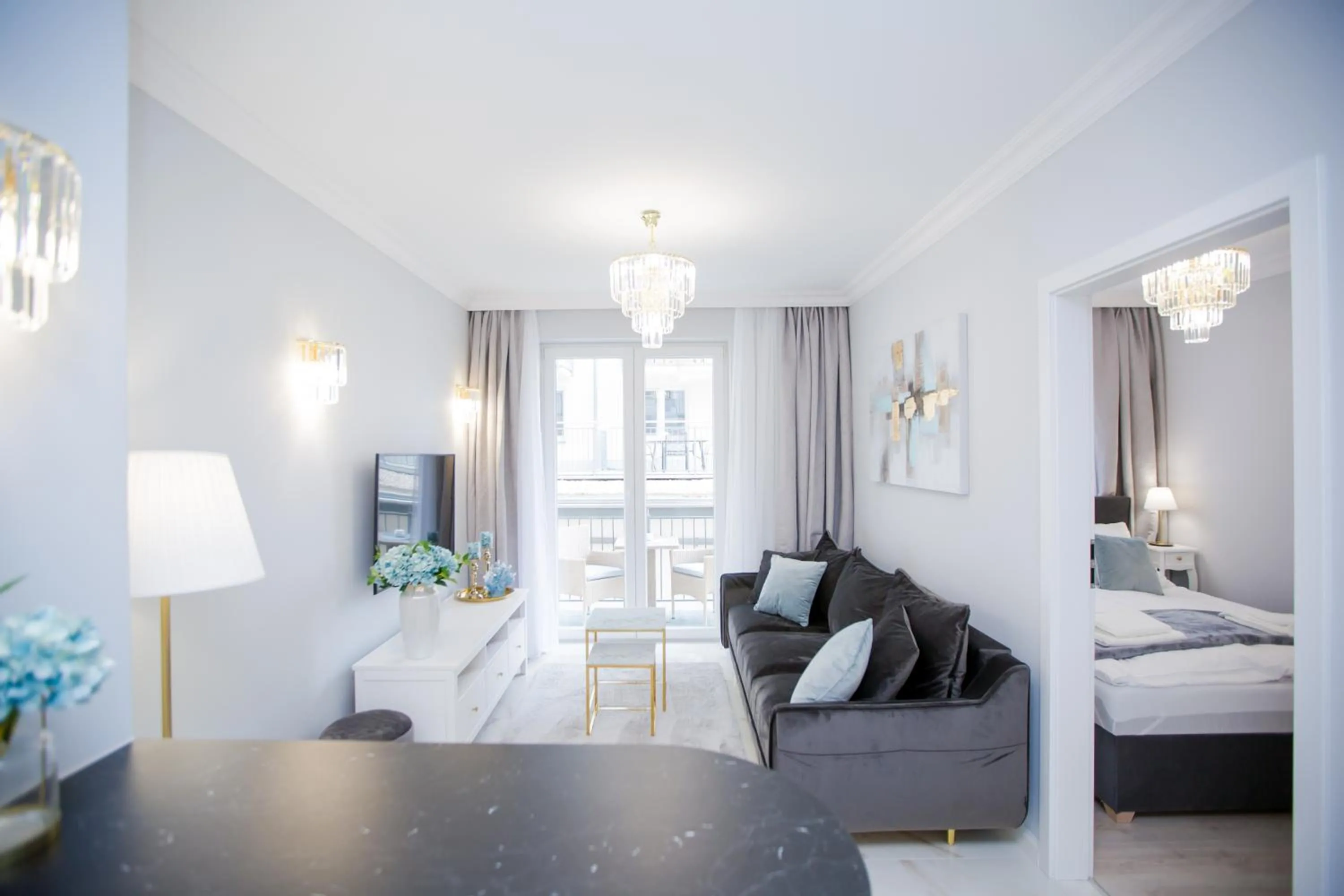 Hamptons Apartment