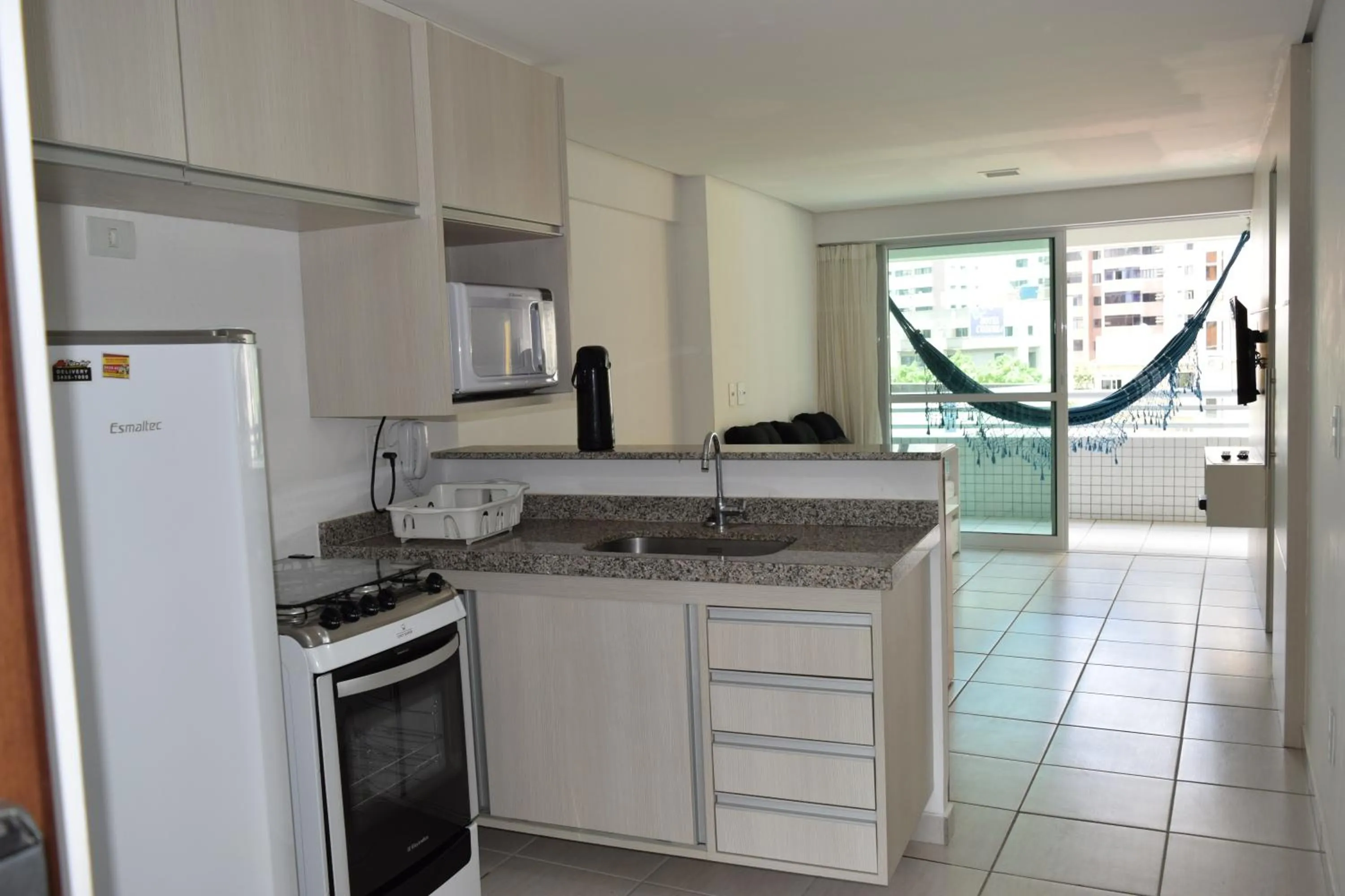 Communal kitchen in VIP Beira Mar Residence