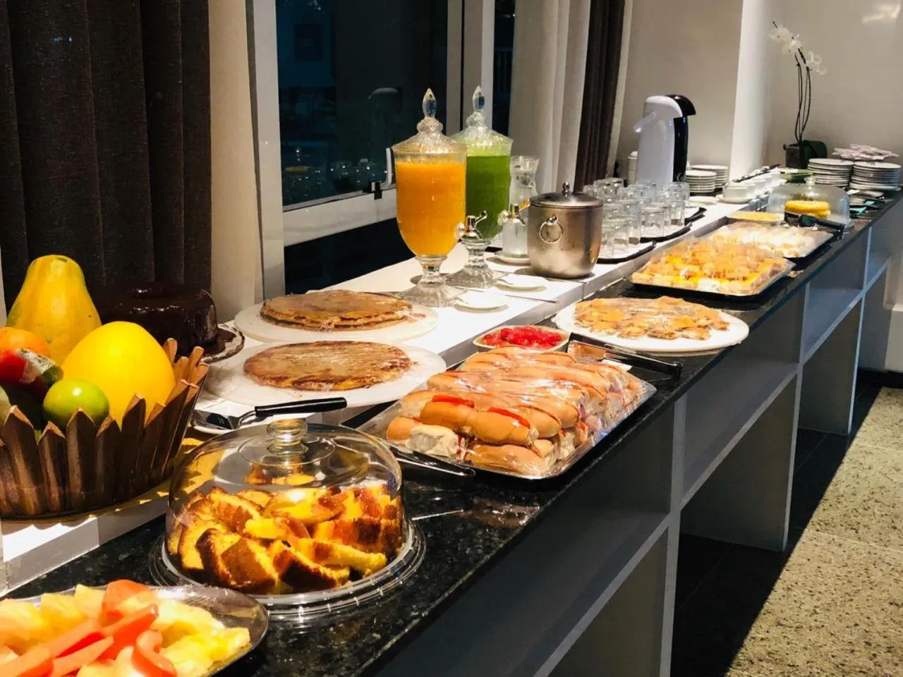 Food and drinks in VIP Beira Mar Residence