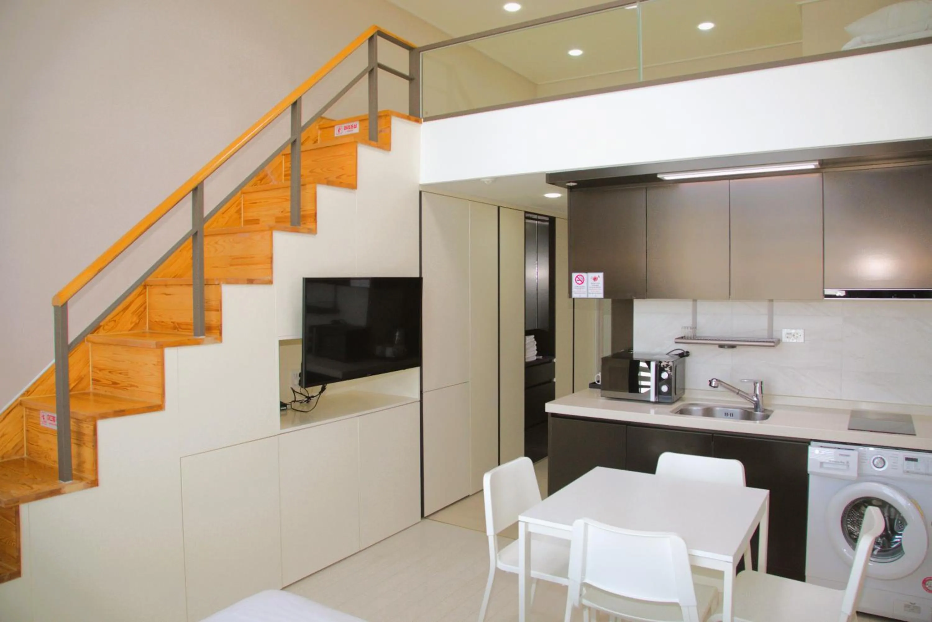 Seating area in Hi Ocean Gyeongpo