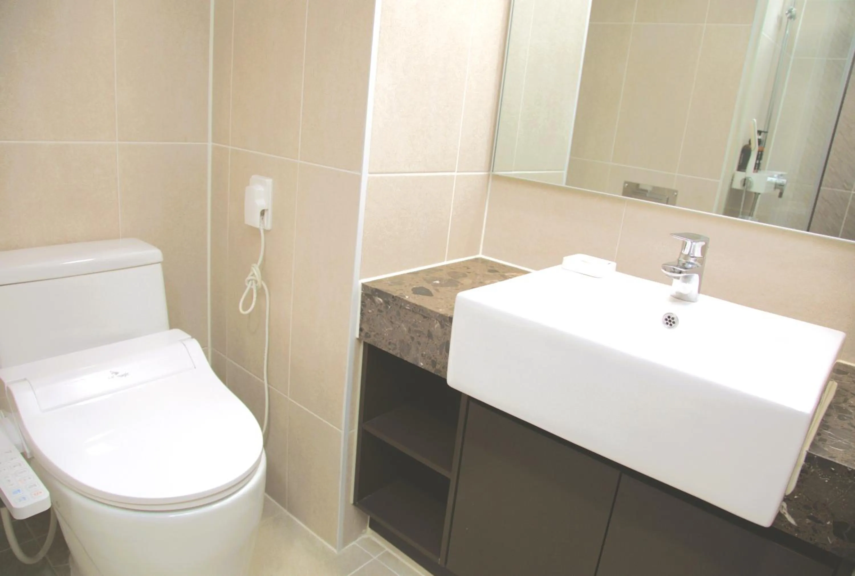 Toilet in Hi Ocean Gyeongpo