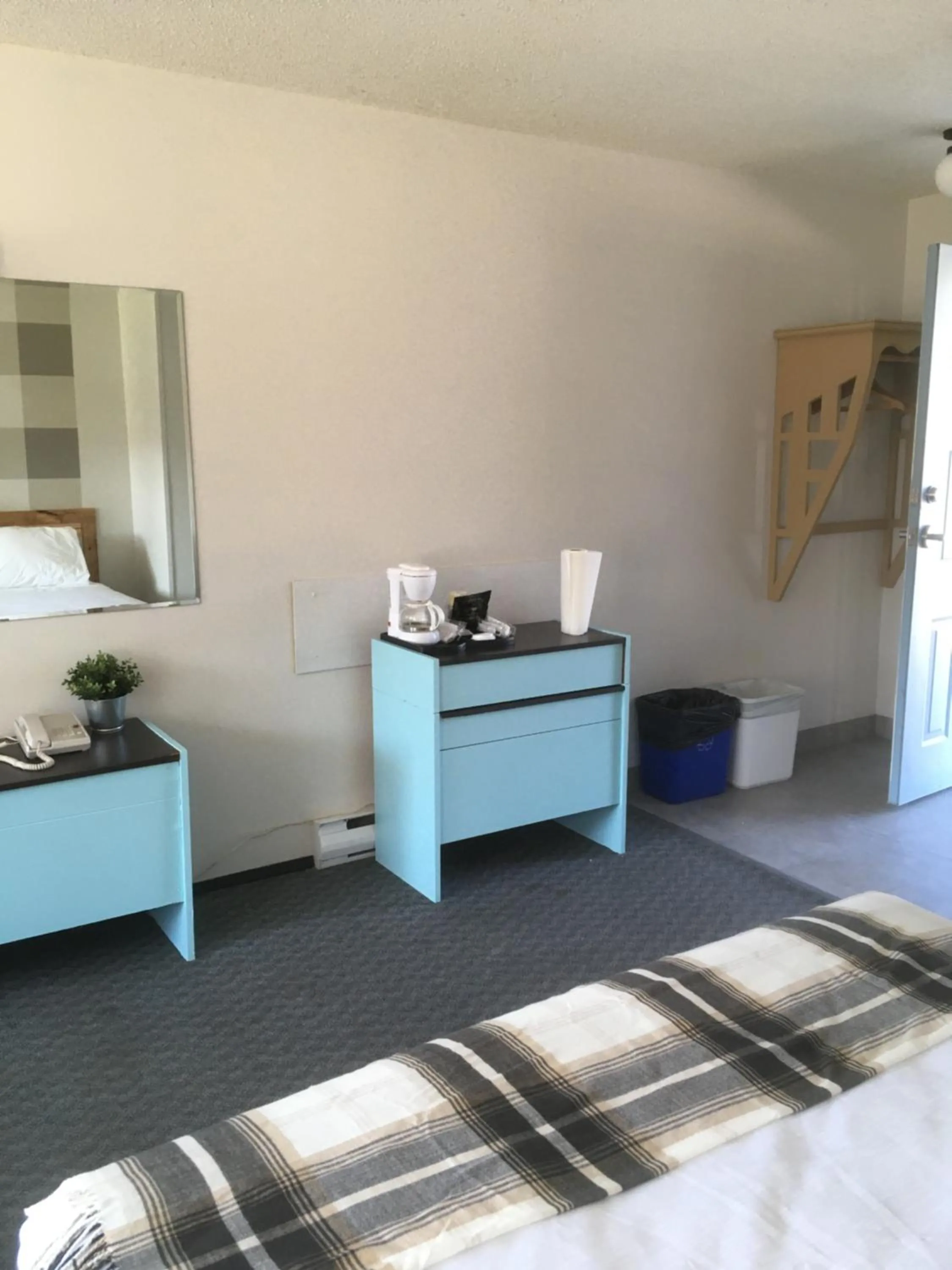 Christina Lake Motel and RV Park