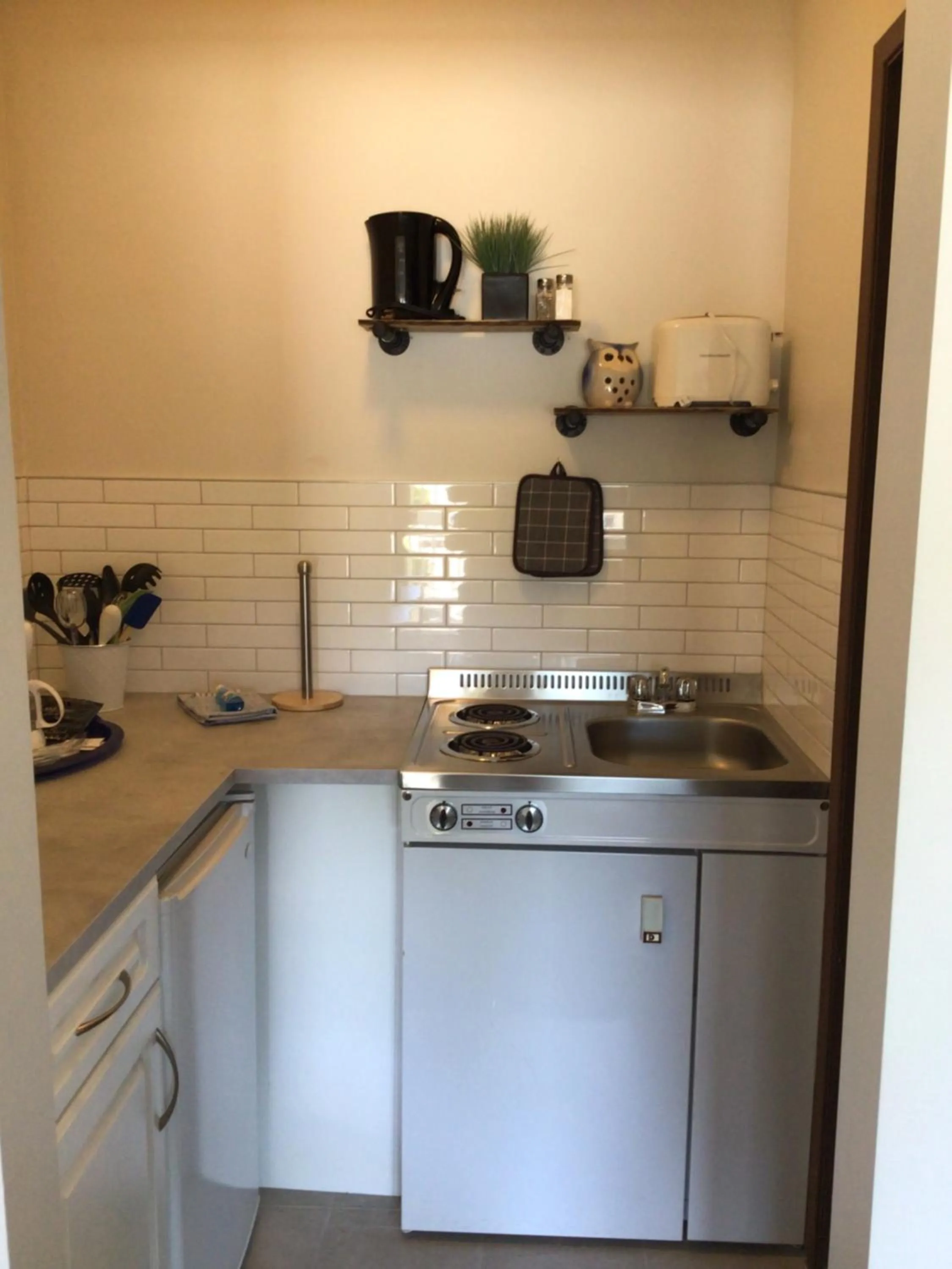 Christina Lake Motel and RV Park