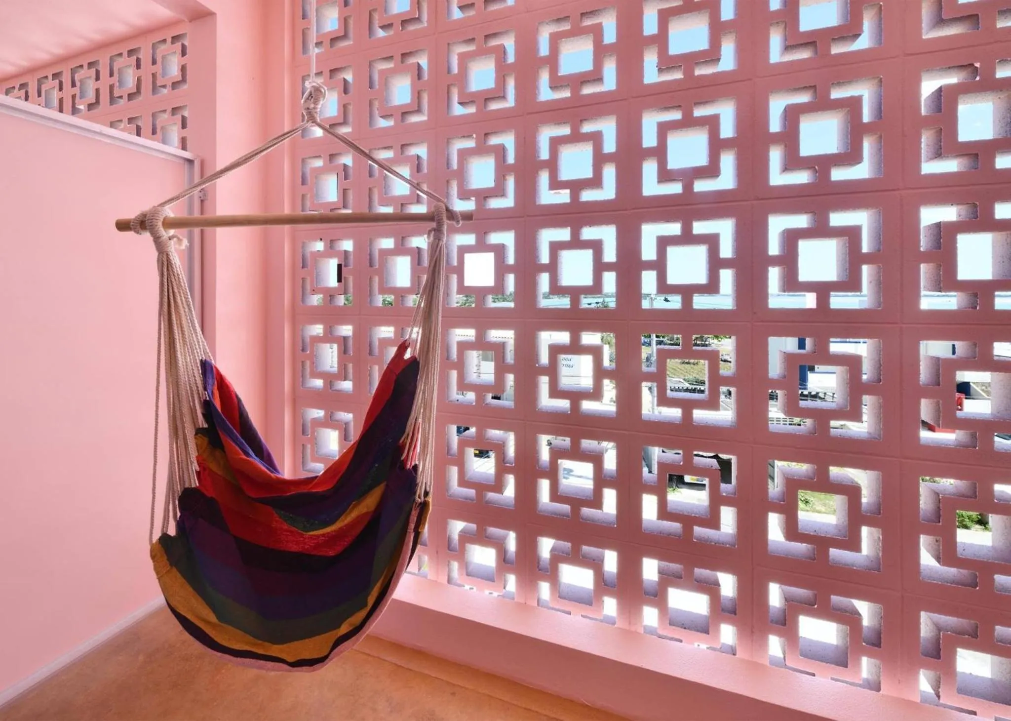 HOTEL PINK HIBISCUS