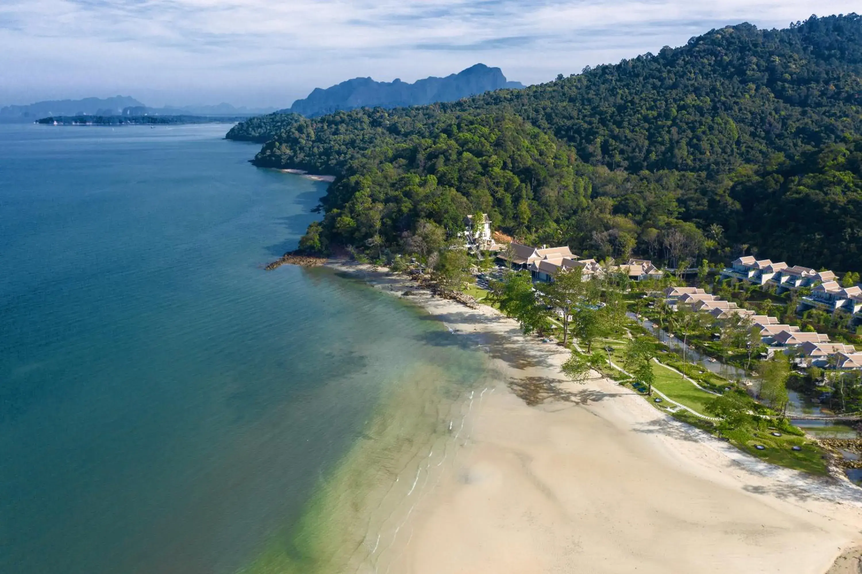 Property building in Banyan Tree Krabi Property building in Banyan Tree Krabi