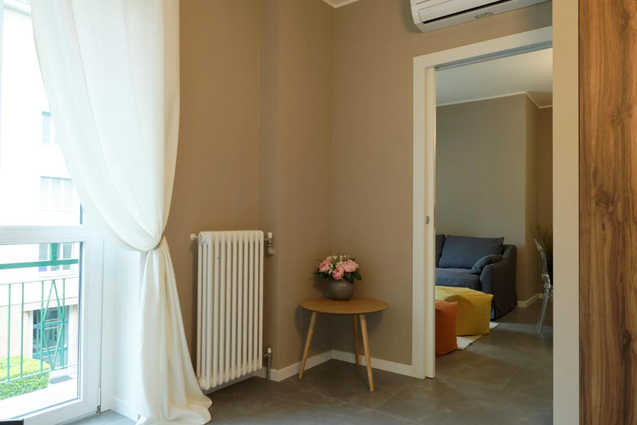 Bedroom in RED RIBBON