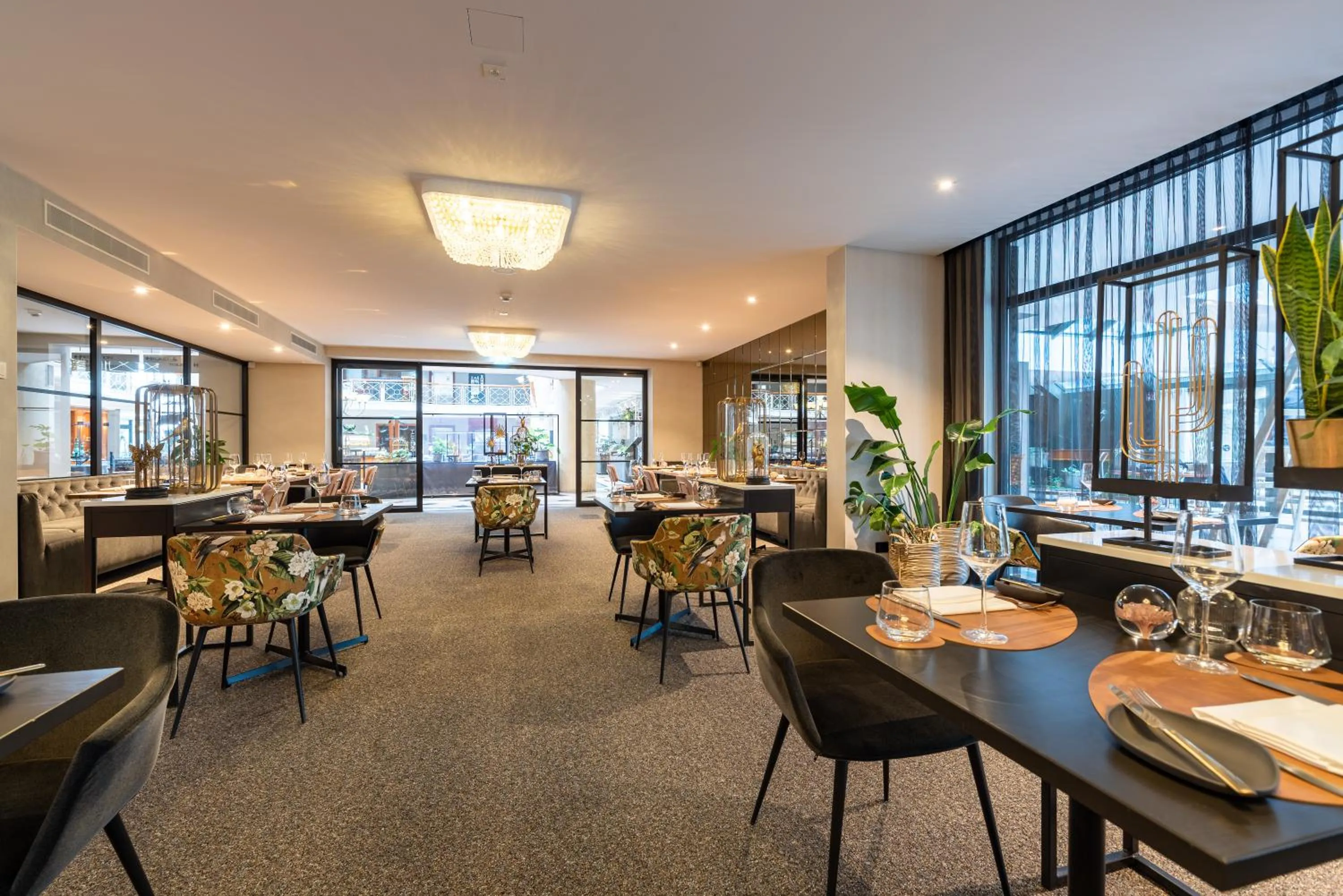 Restaurant/places to eat in Van der Valk Hotel Berlin Brandenburg