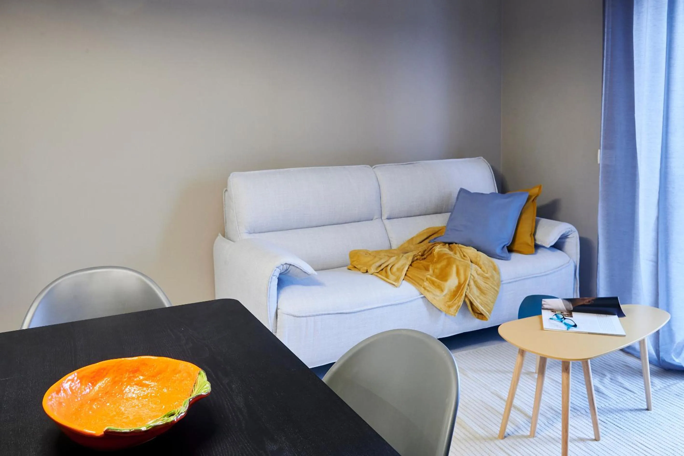 Living room in GREEN RIBBON