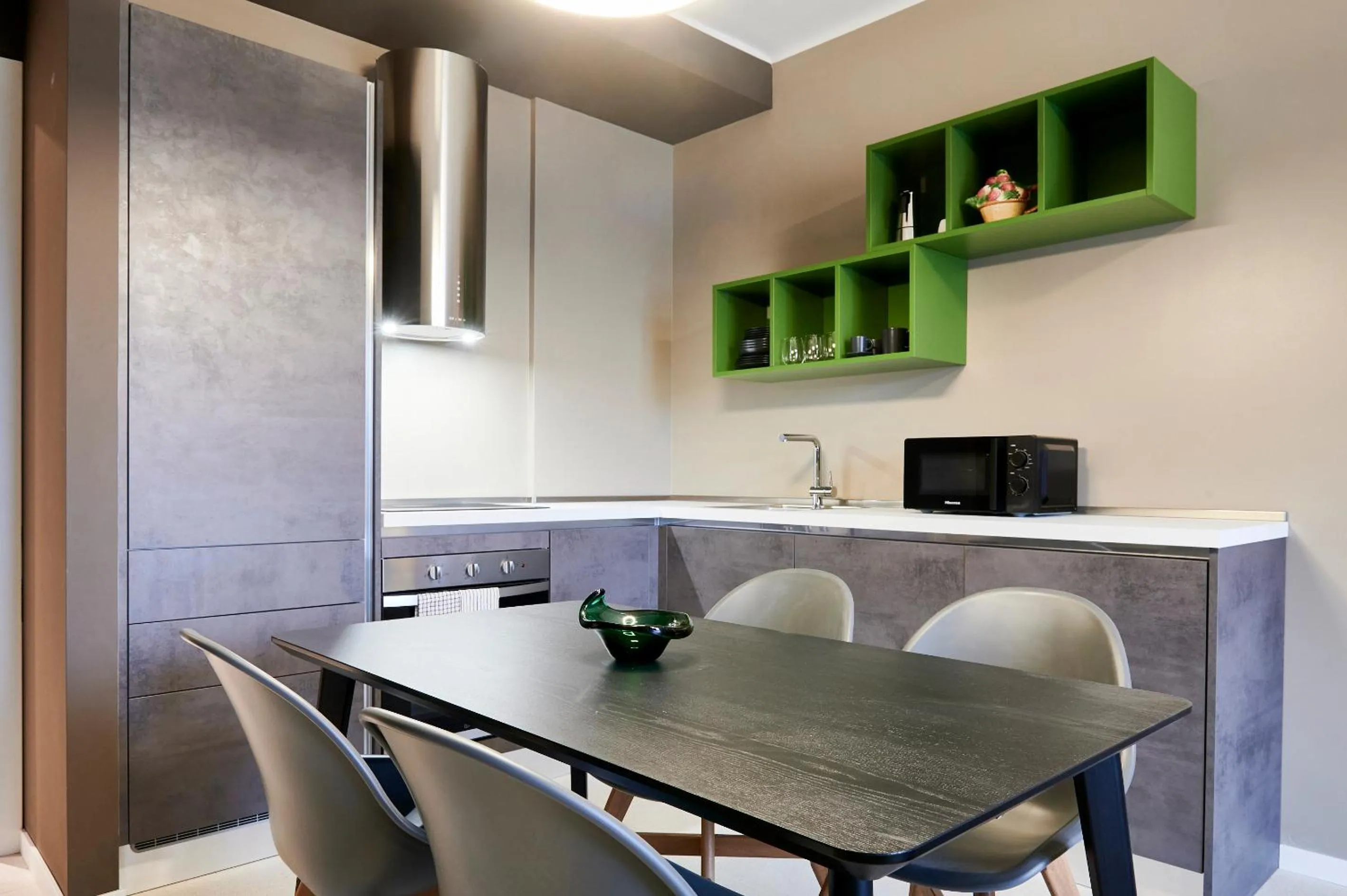 Kitchen or kitchenette in GREEN RIBBON