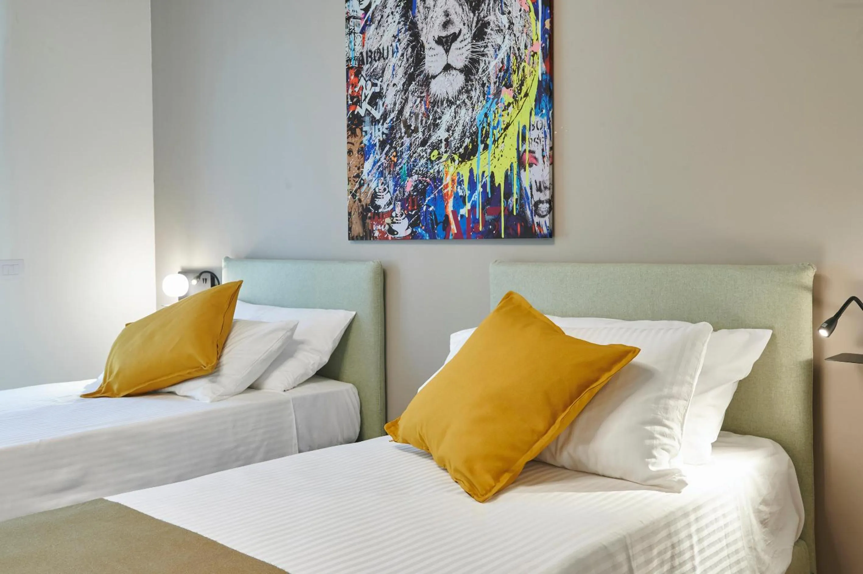 Bedroom, Bed in WHITE RIBBON