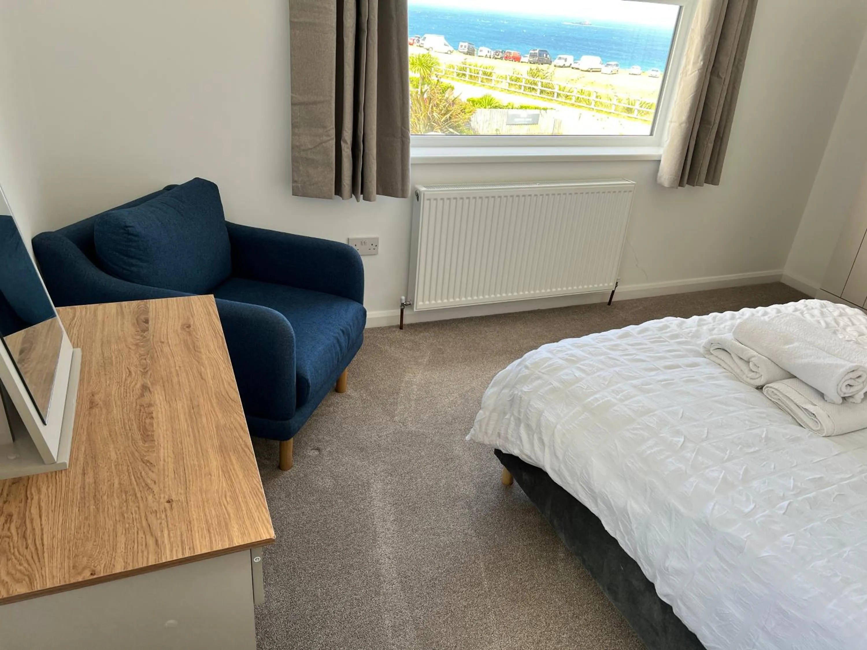 Bedroom, Bed in Sennen Cove Cottage