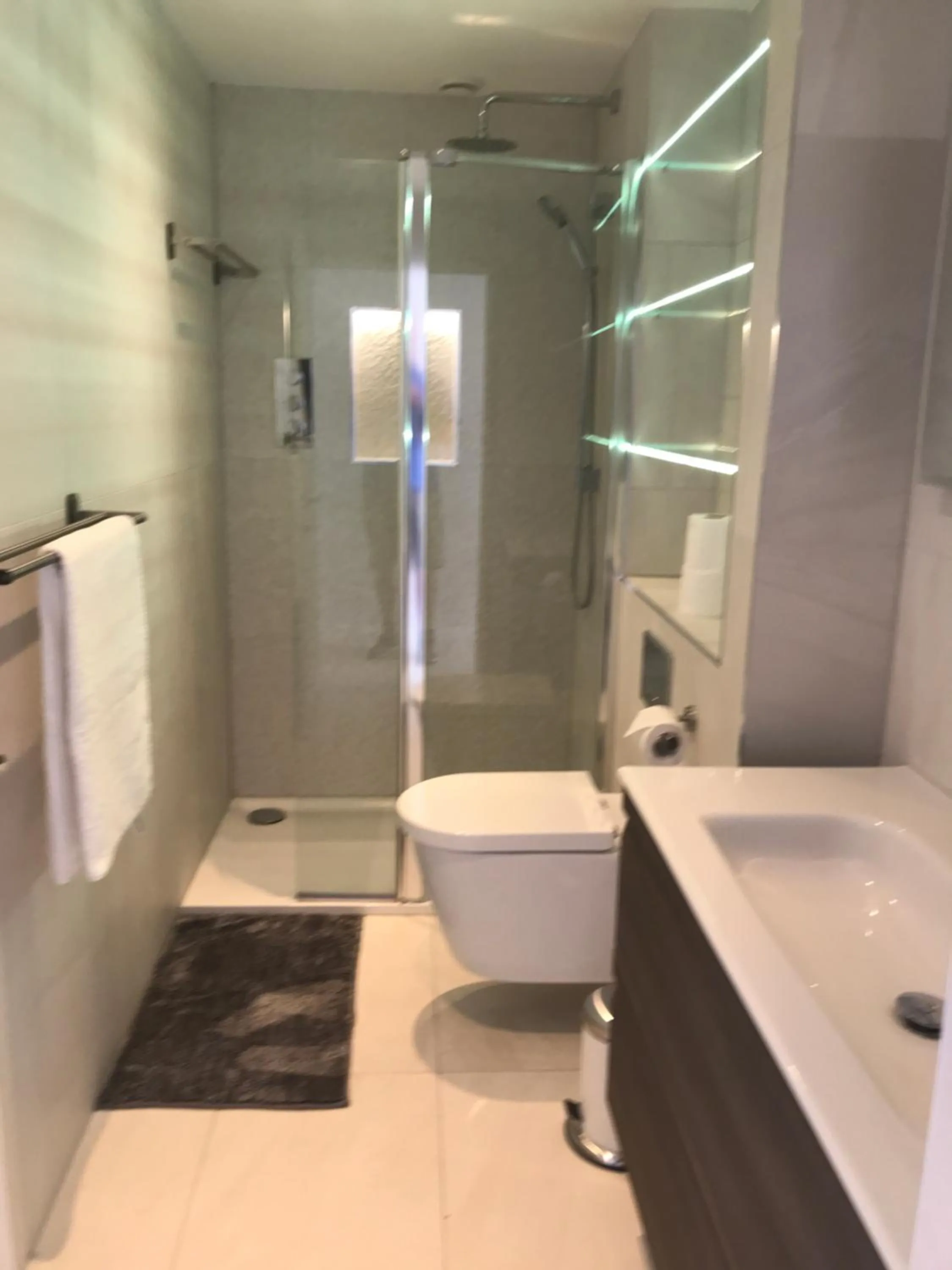 Bathroom in Sennen Cove Cottage