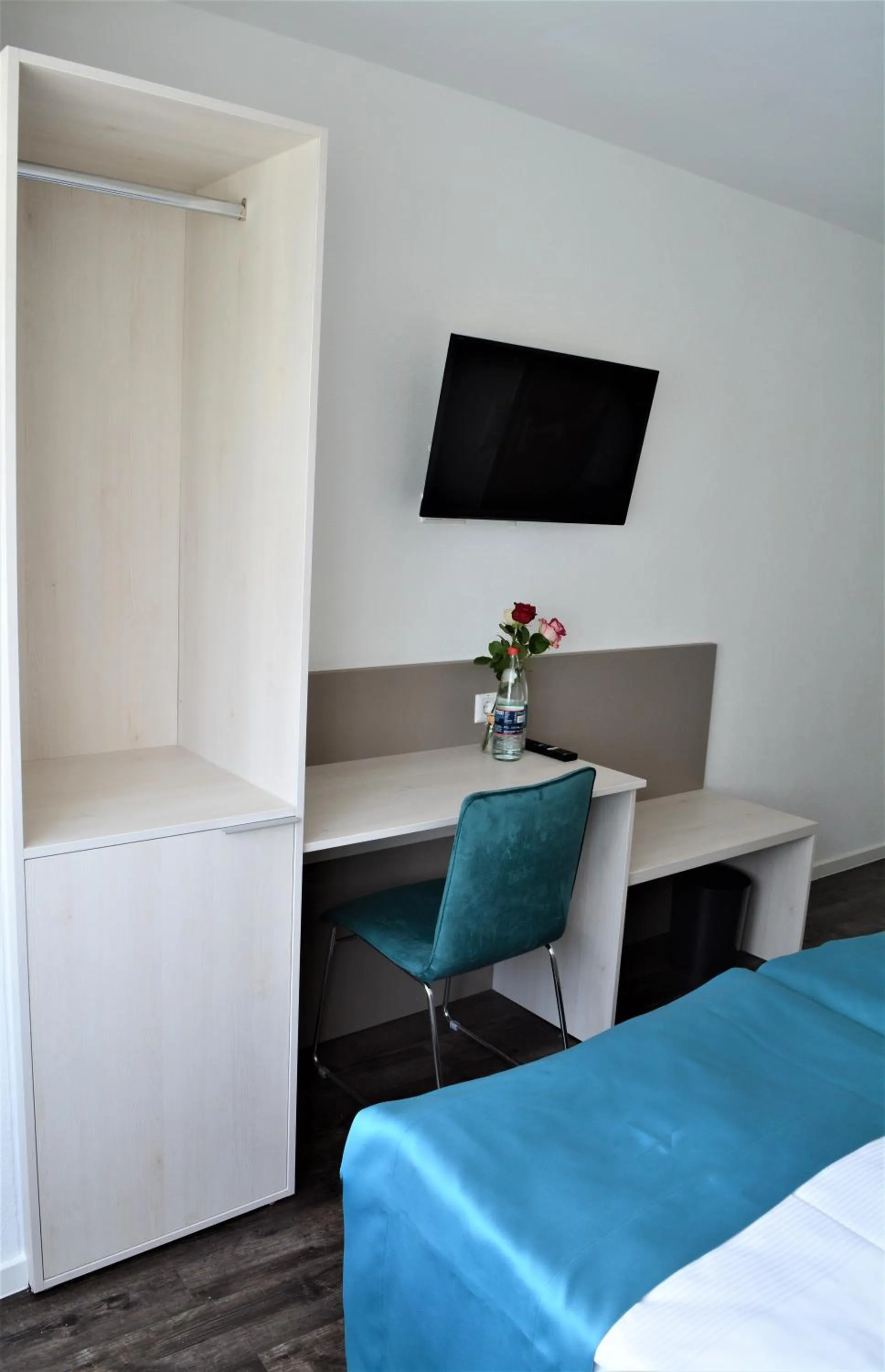 TV and multimedia, Bed in Hotel BaWü