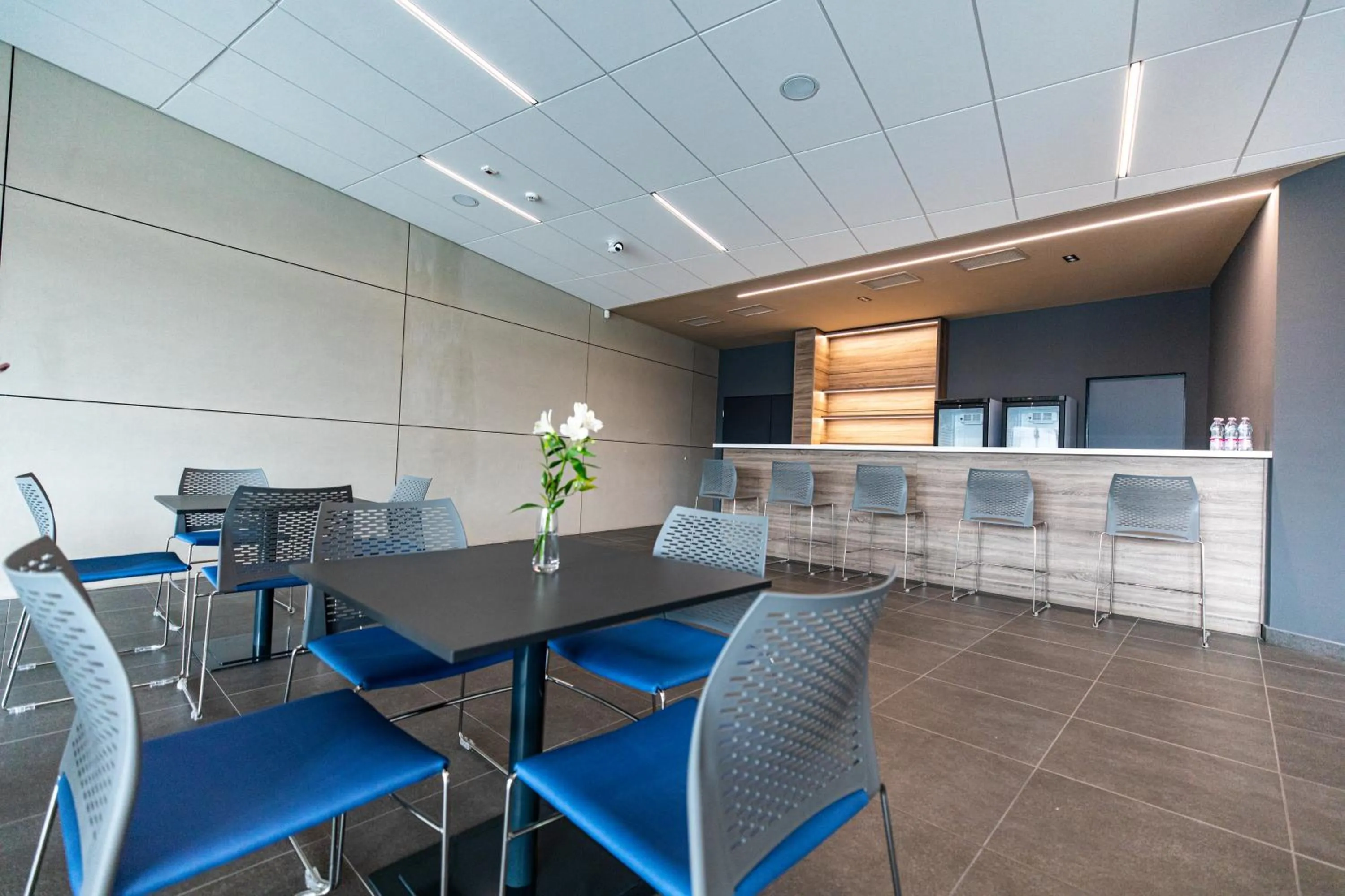 Lounge or bar in A22 Hotel Gyál