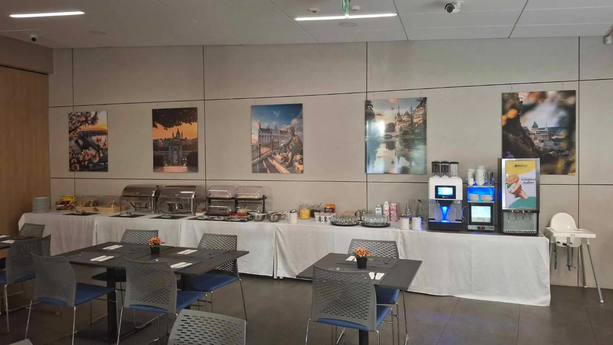 Breakfast in A22 Hotel Gyál