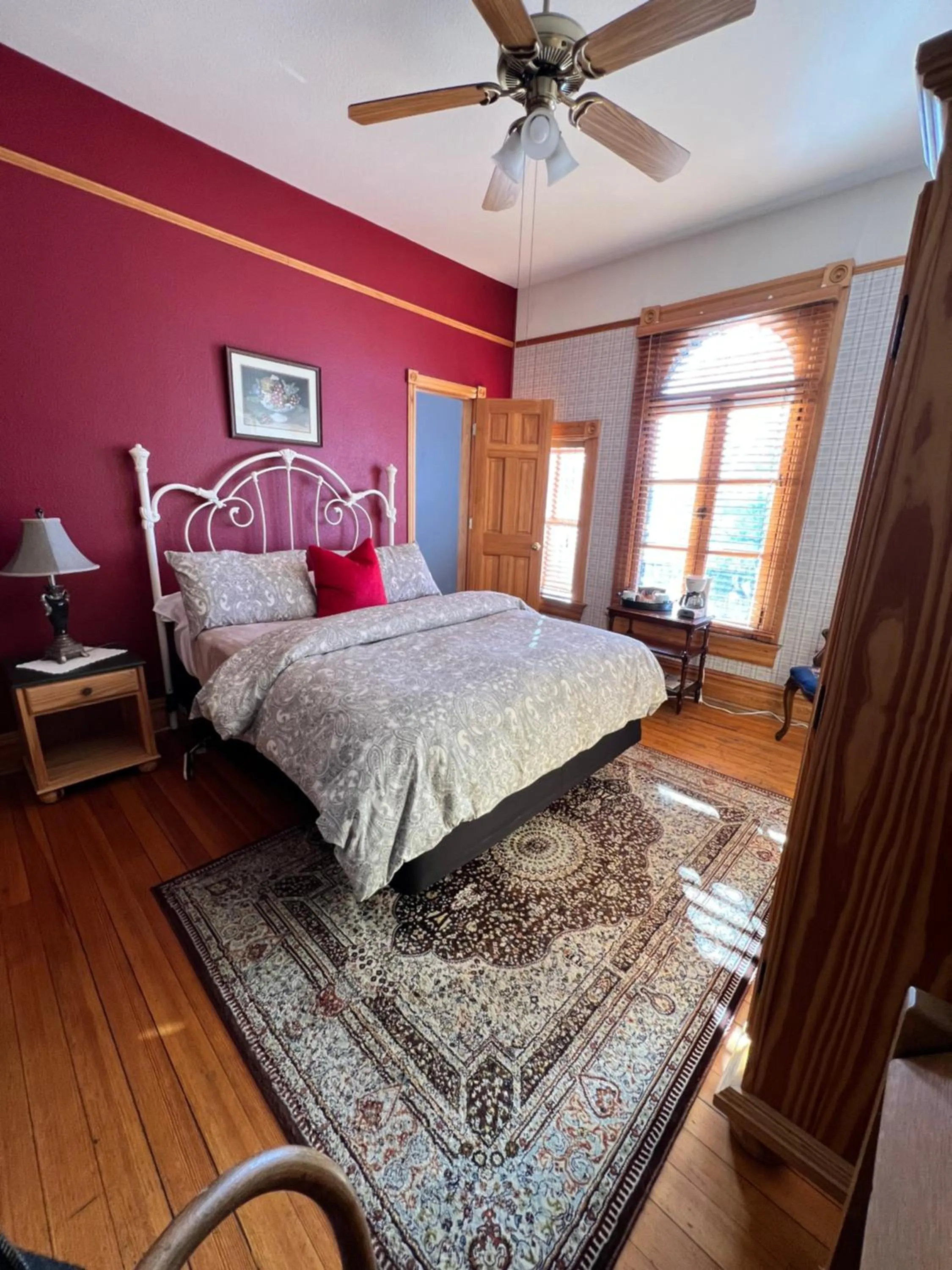 Bedroom in Hotel St Nicholas