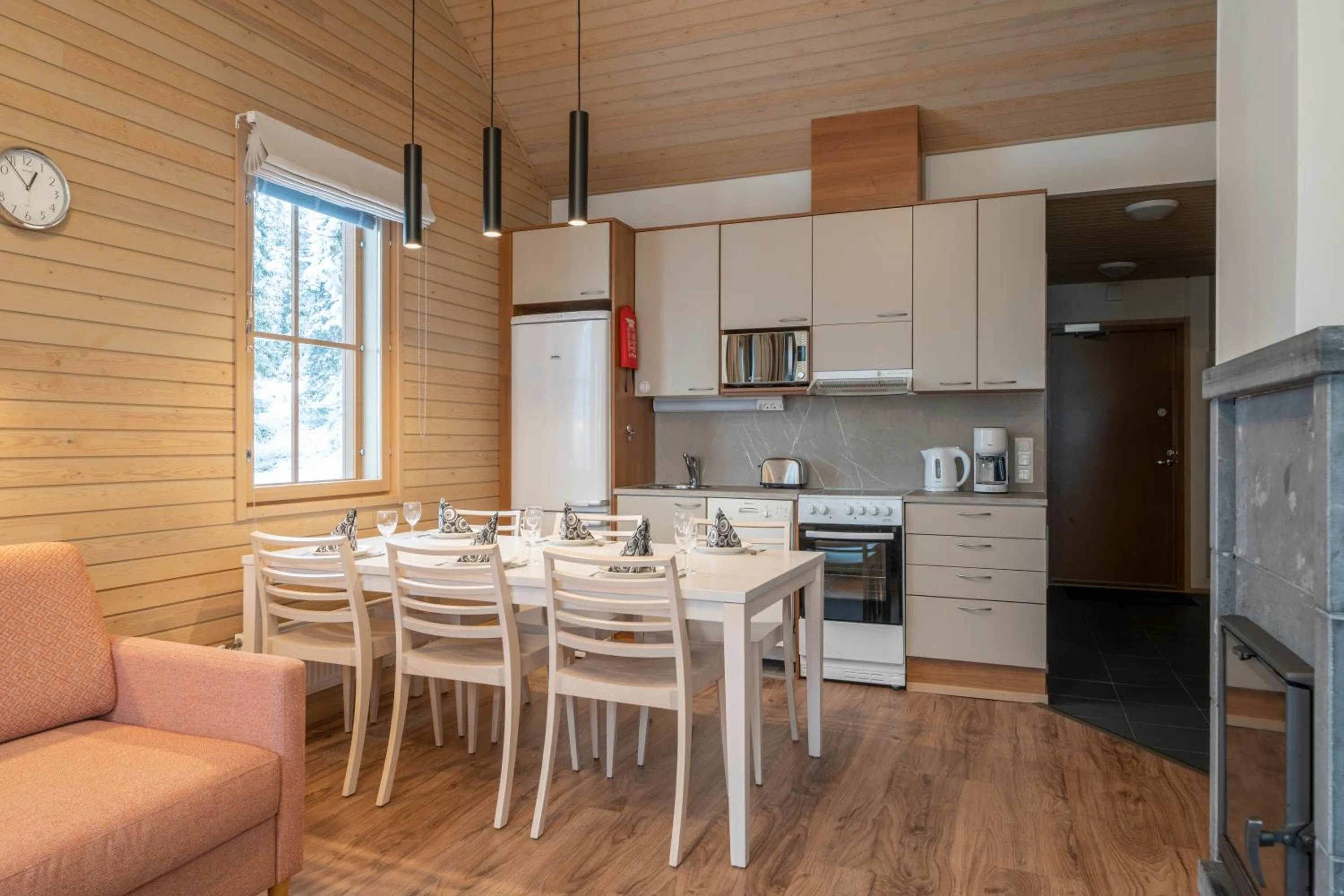 Kitchen or kitchenette in Ski-Inn AurinkoRinne