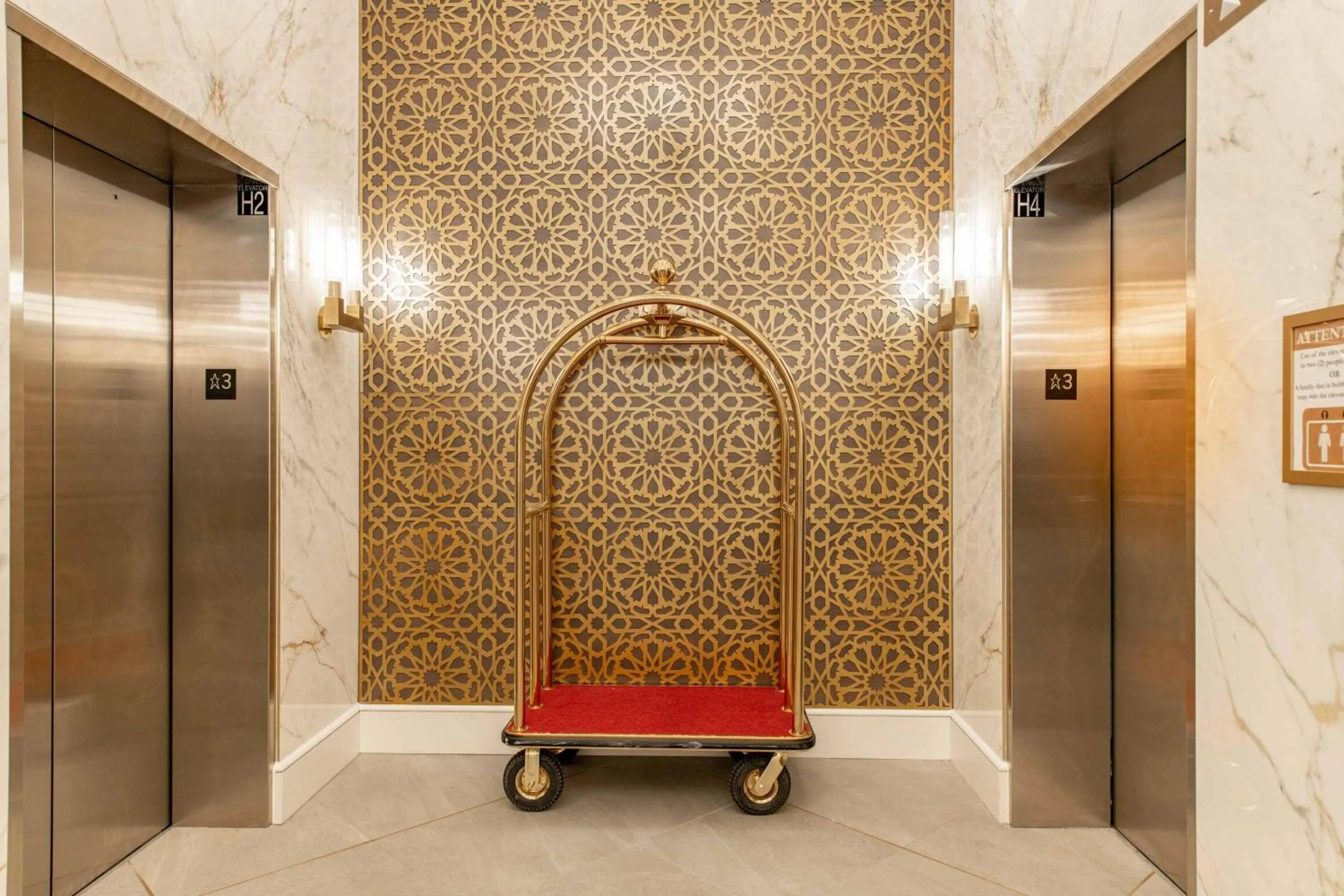 Lobby or reception in The Sutton Place Hotel Halifax