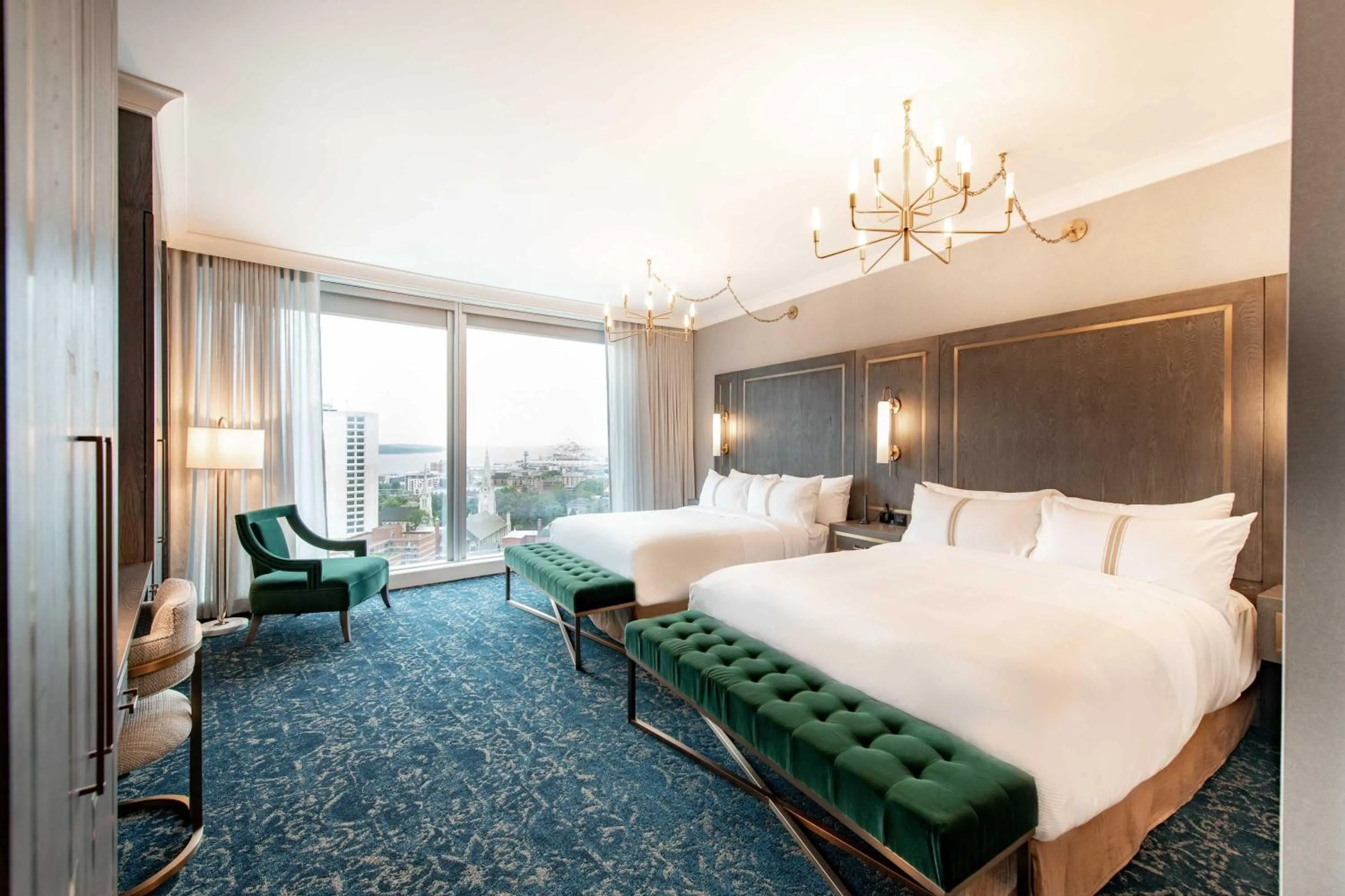 Photo of the whole room, Bed in The Sutton Place Hotel Halifax